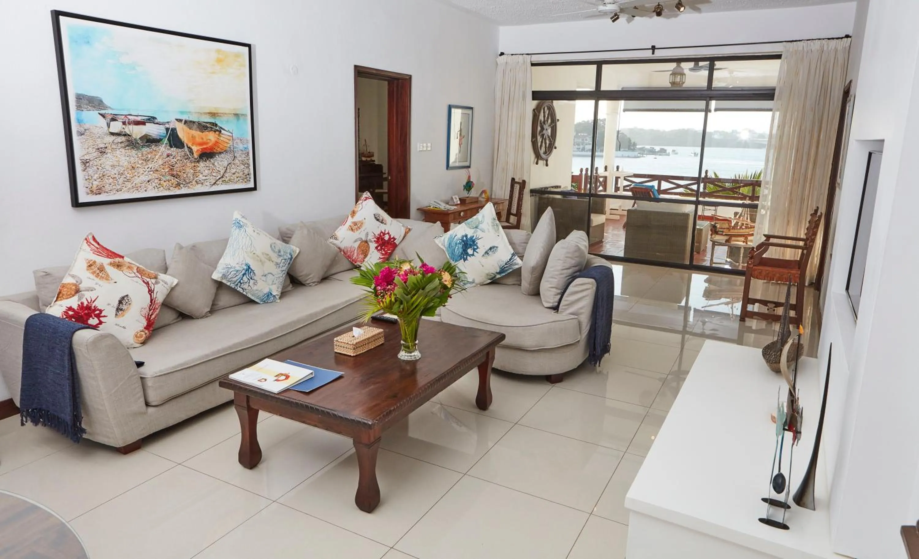 Property building in Tamarind Village Hotel Apartments