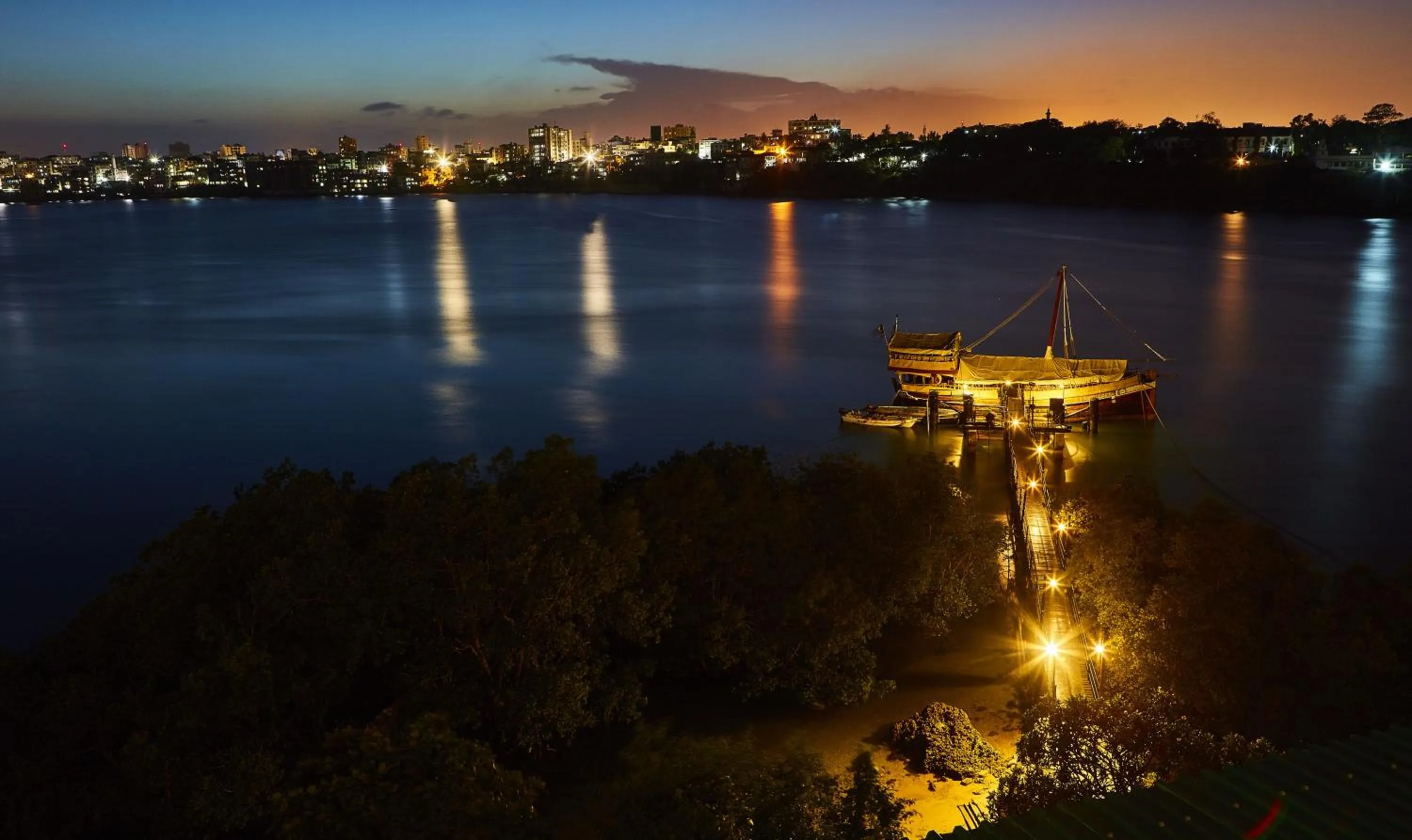 Sea view in Tamarind Village Hotel Apartments
