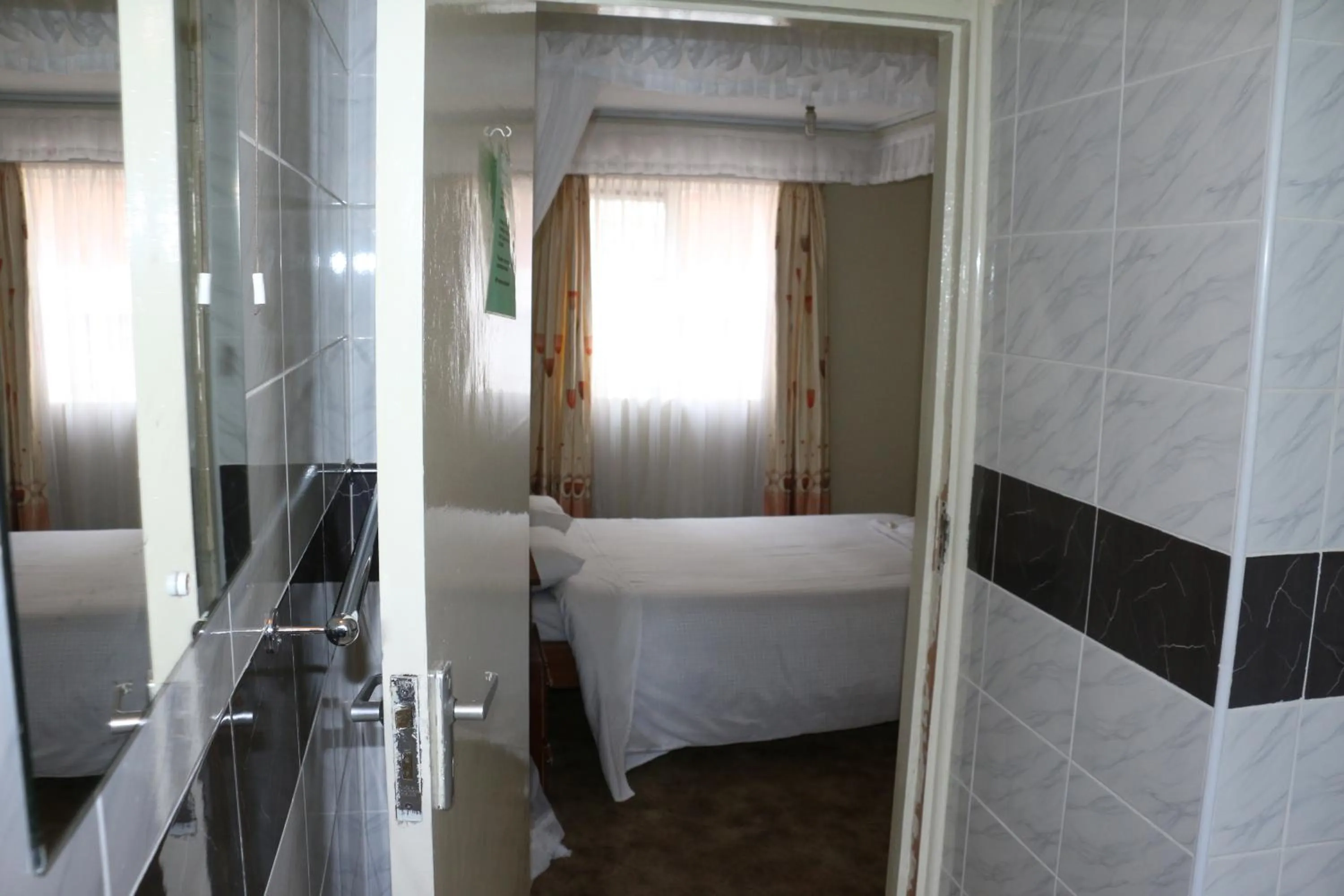 Property building, Bed in Adventist LMS Guest House & Conference Centre