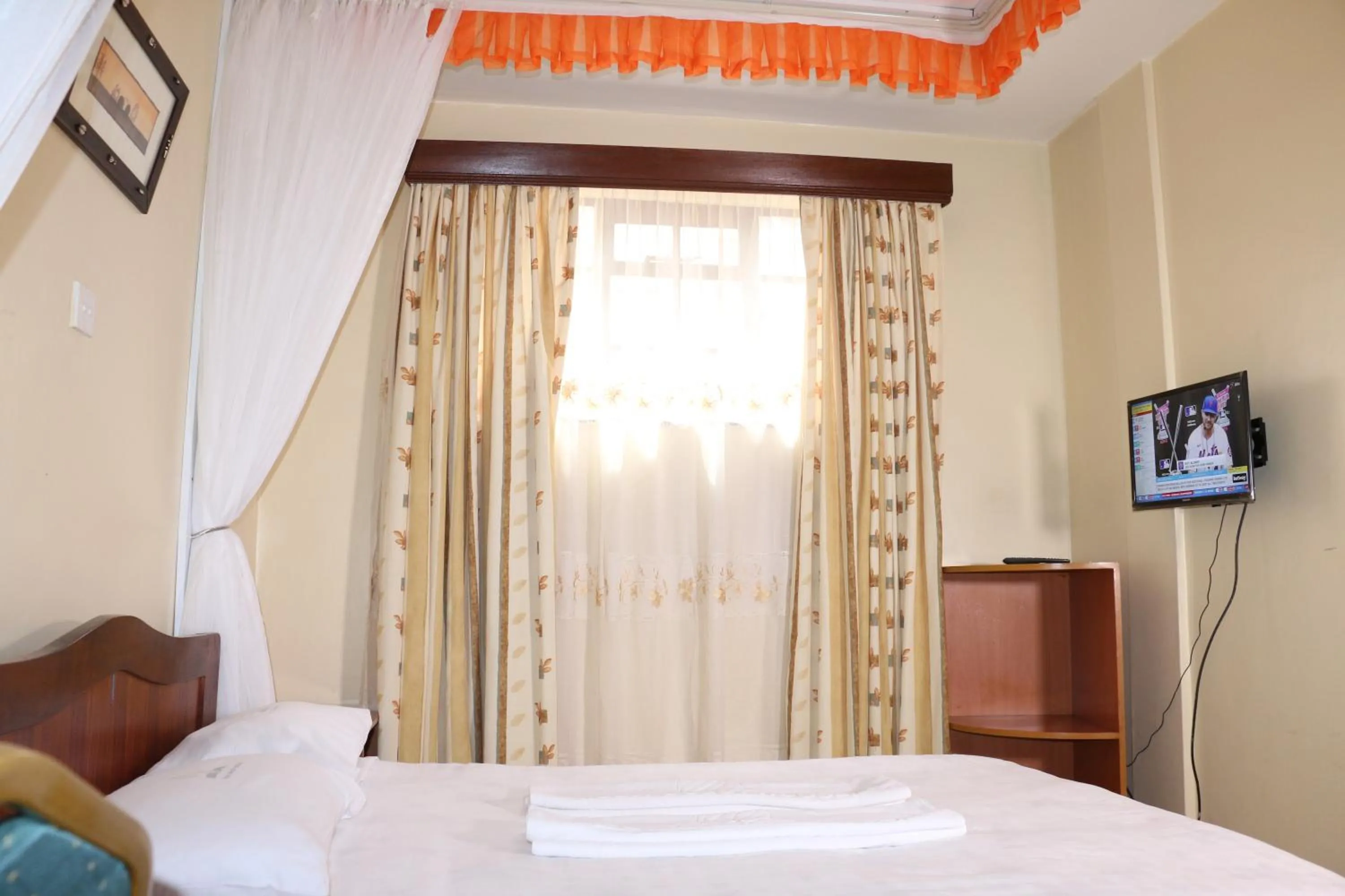 Property building, Bed in Adventist LMS Guest House & Conference Centre