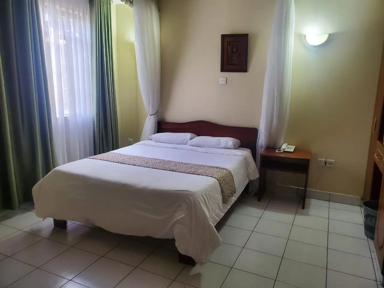 Bedroom, Bed in Adventist LMS Guest House & Conference Centre