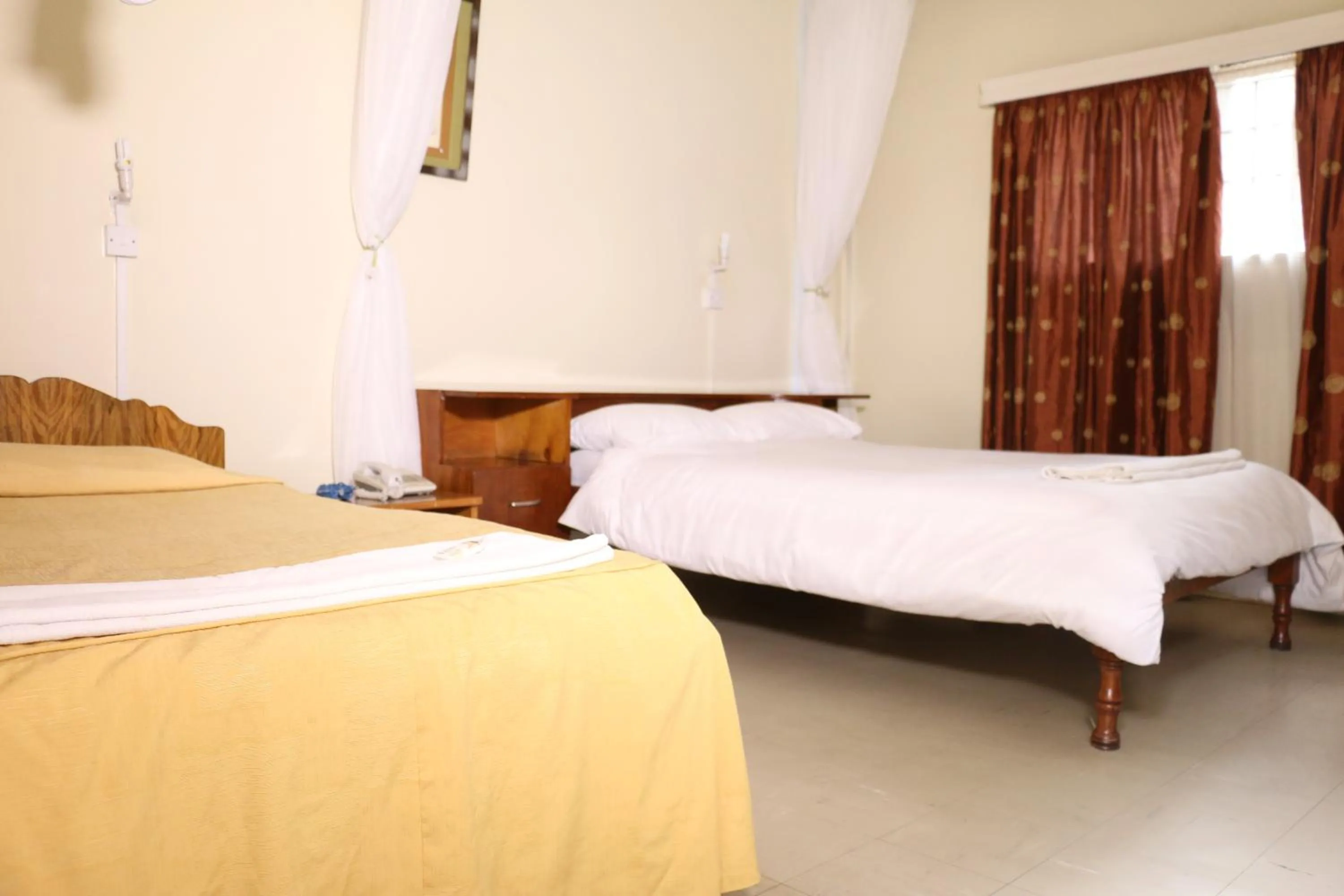 Property building, Bed in Adventist LMS Guest House & Conference Centre