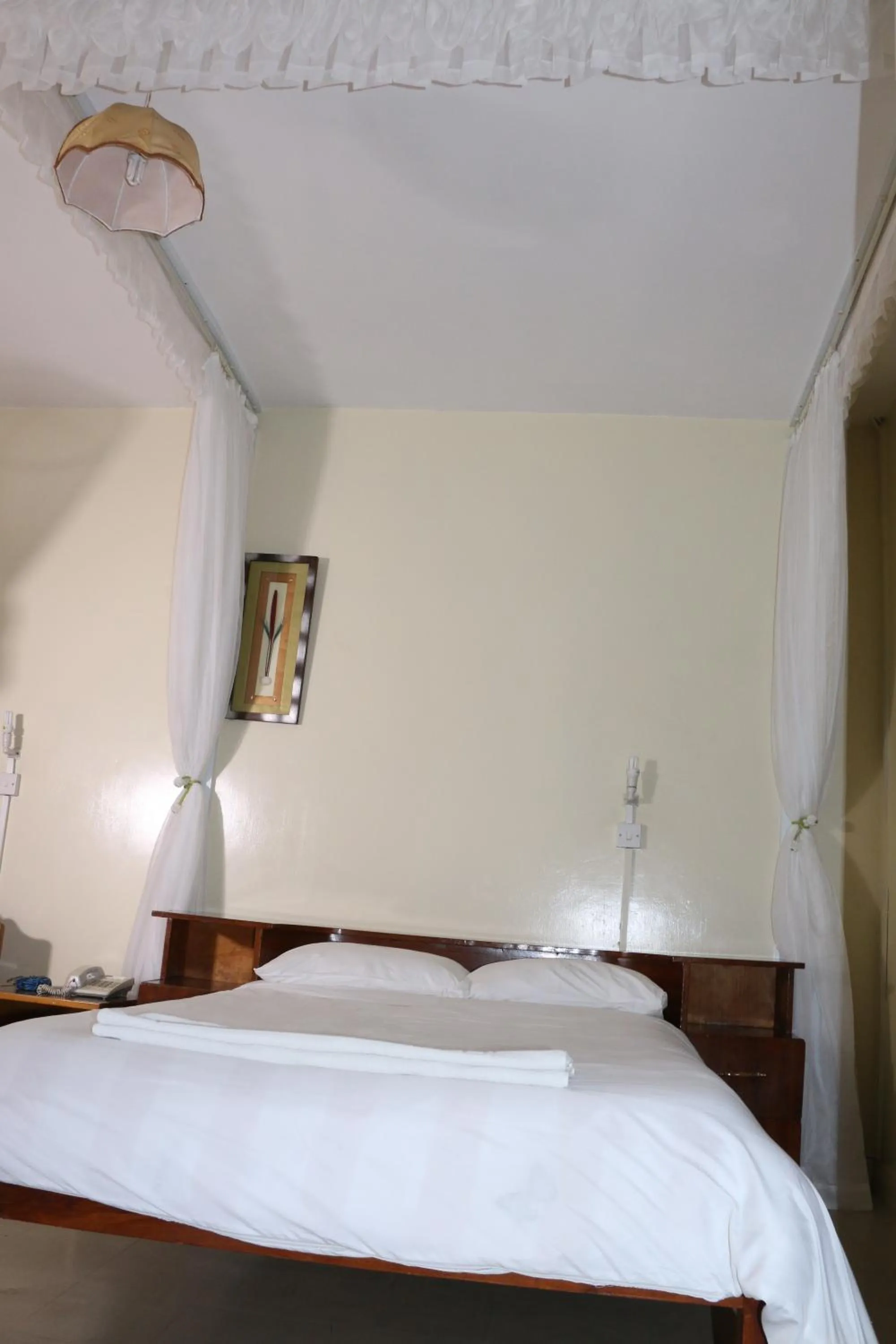 Property building, Bed in Adventist LMS Guest House & Conference Centre