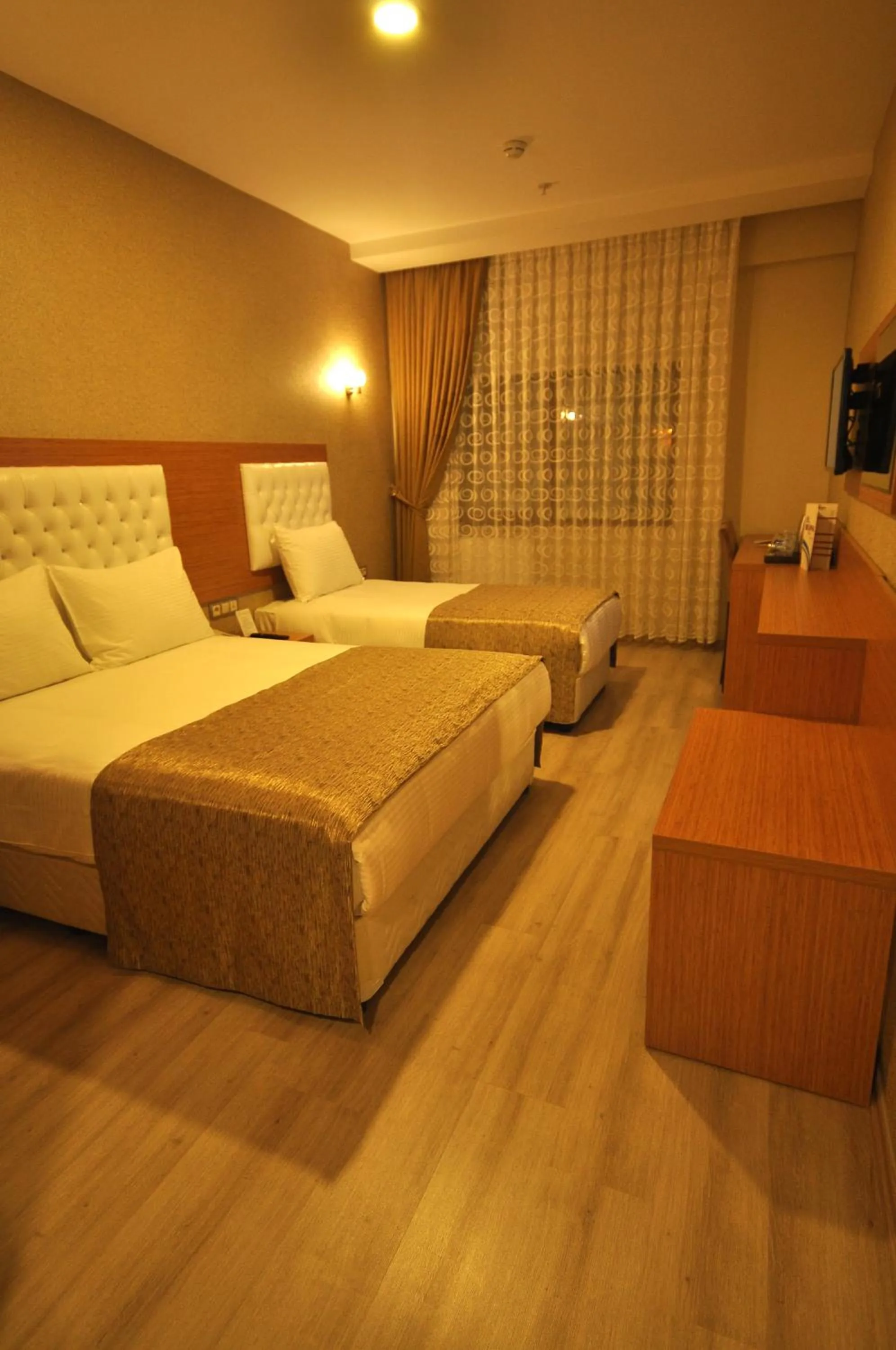 Shower in Bupa Hotel