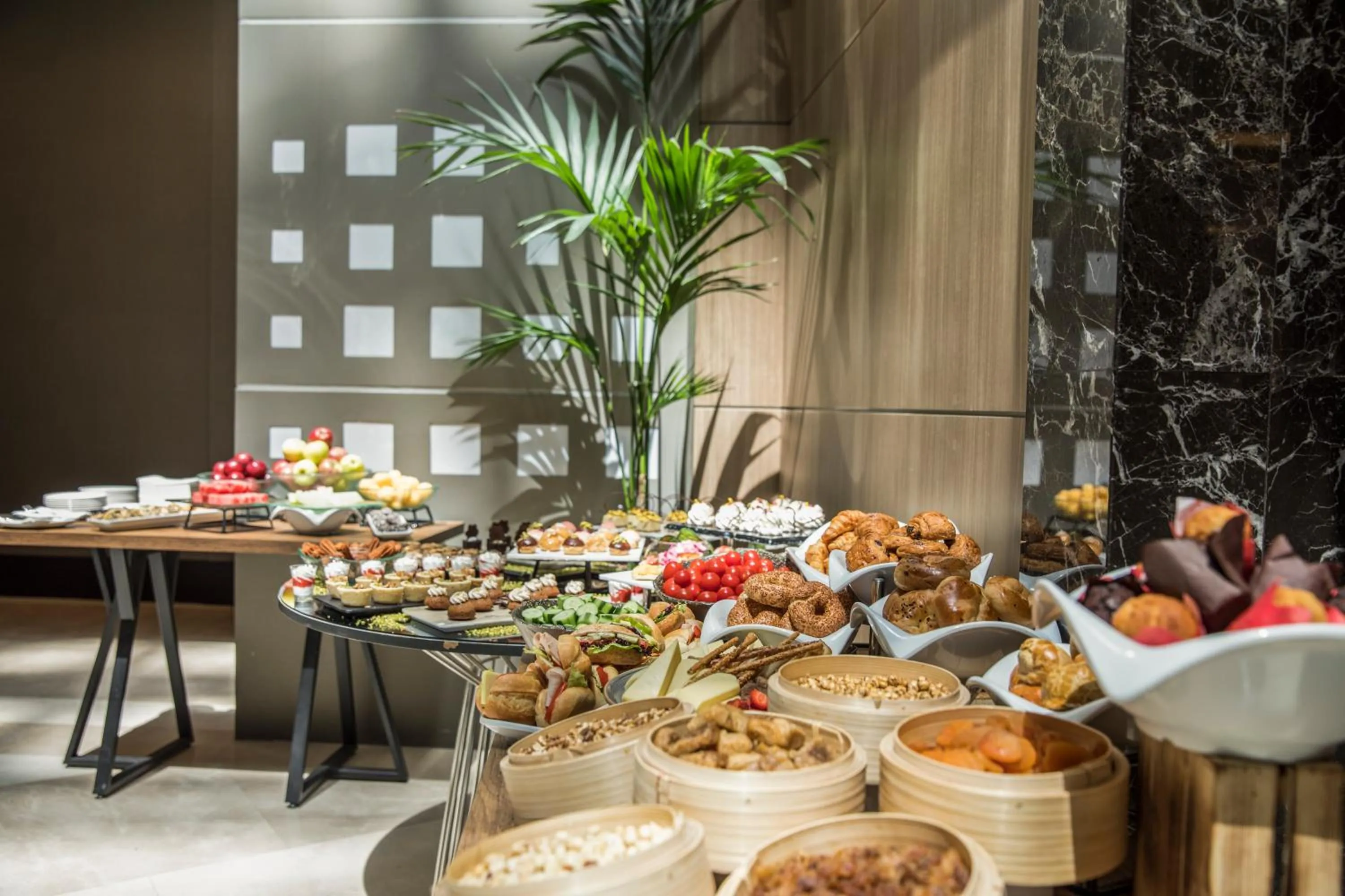 Food and drinks in Clarion Hotel Golden Horn