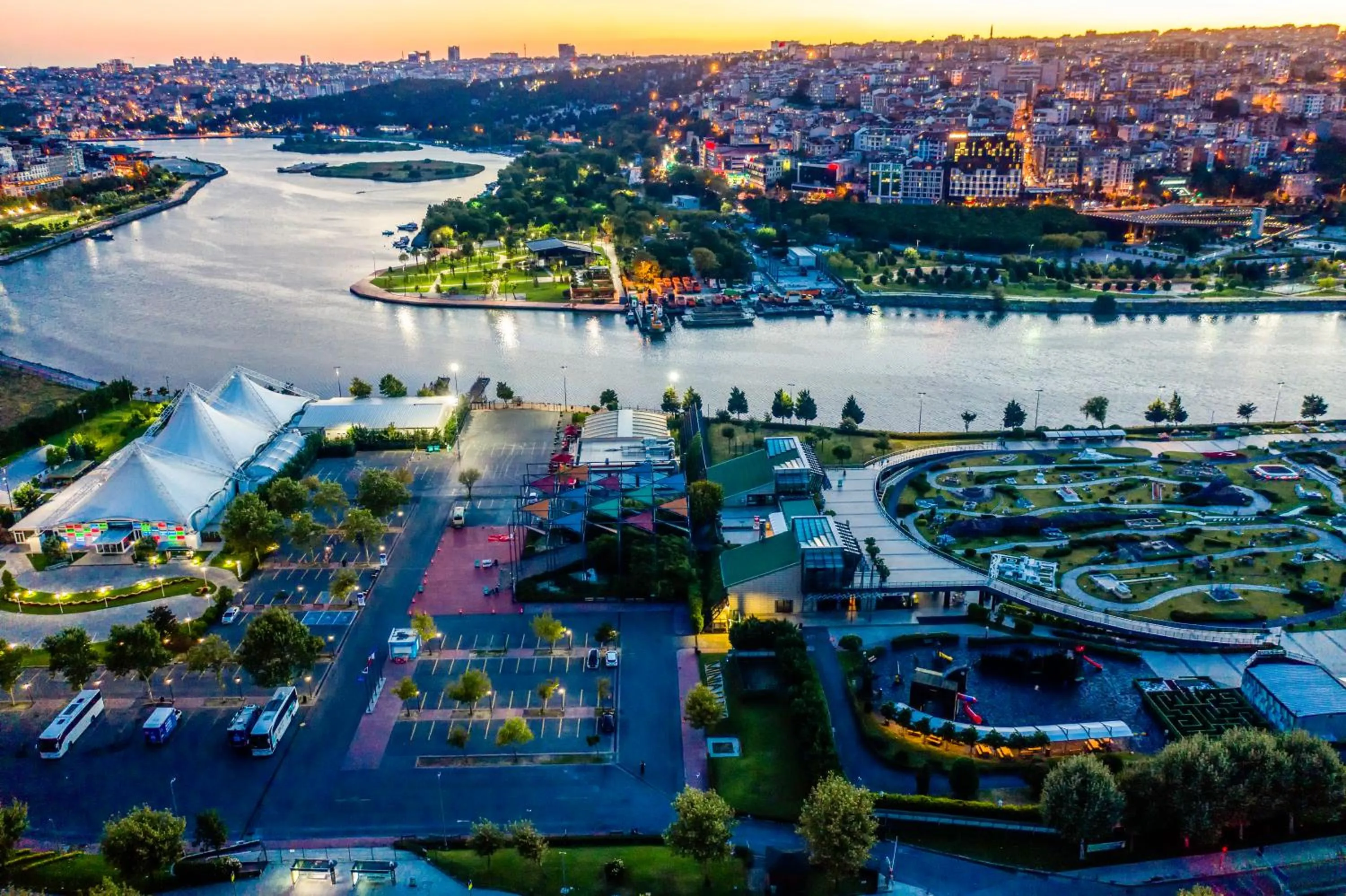 Bird's eye view in Clarion Hotel Golden Horn