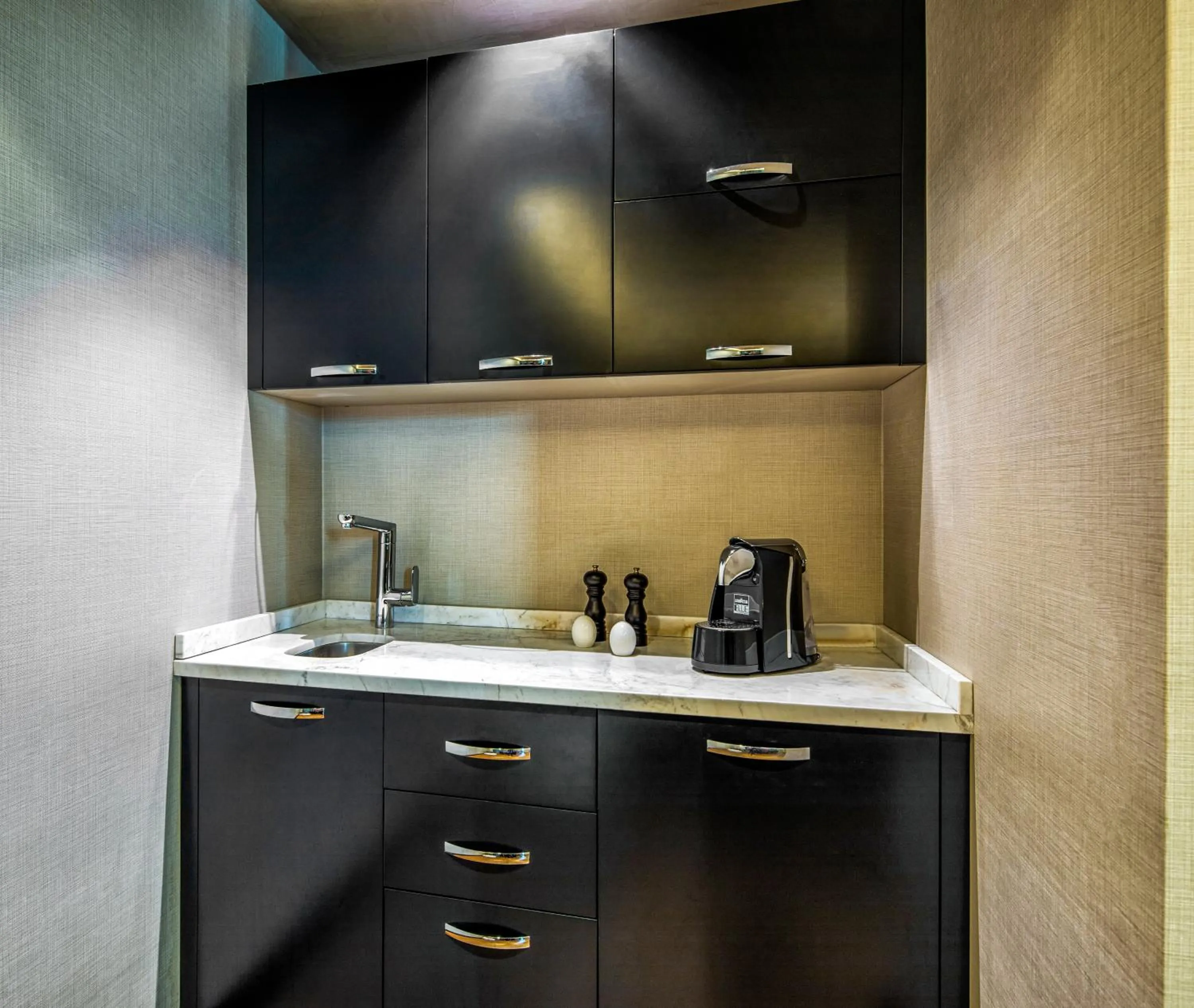 Kitchen or kitchenette in Clarion Hotel Golden Horn