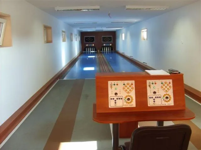 Bowling in La Curia Panzió