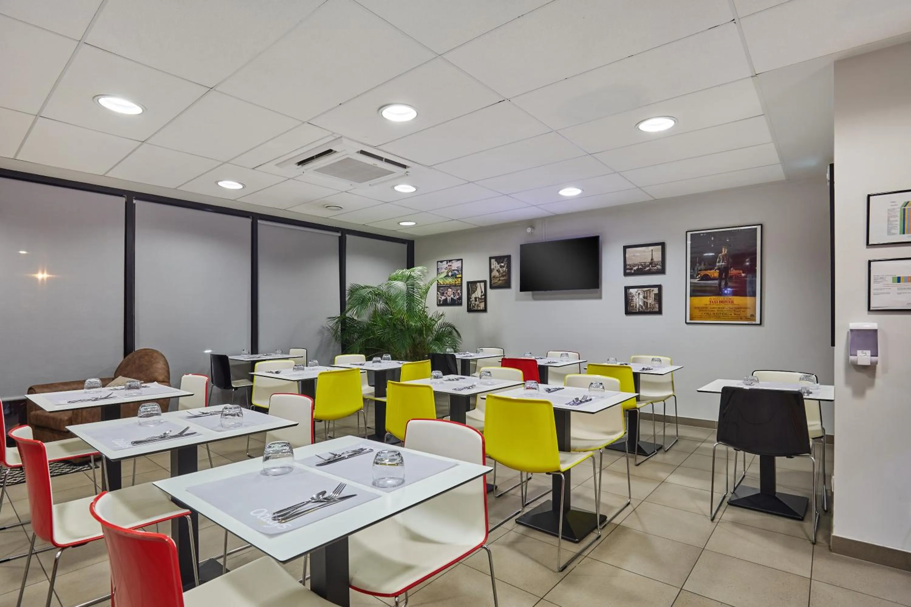 Breakfast in Résidence Odalys Paris Rueil