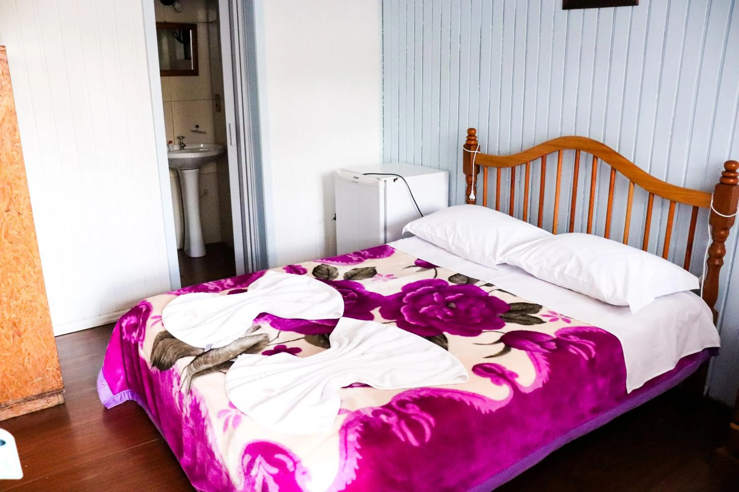 Bedroom, Bed in Pousada Tia Leonor