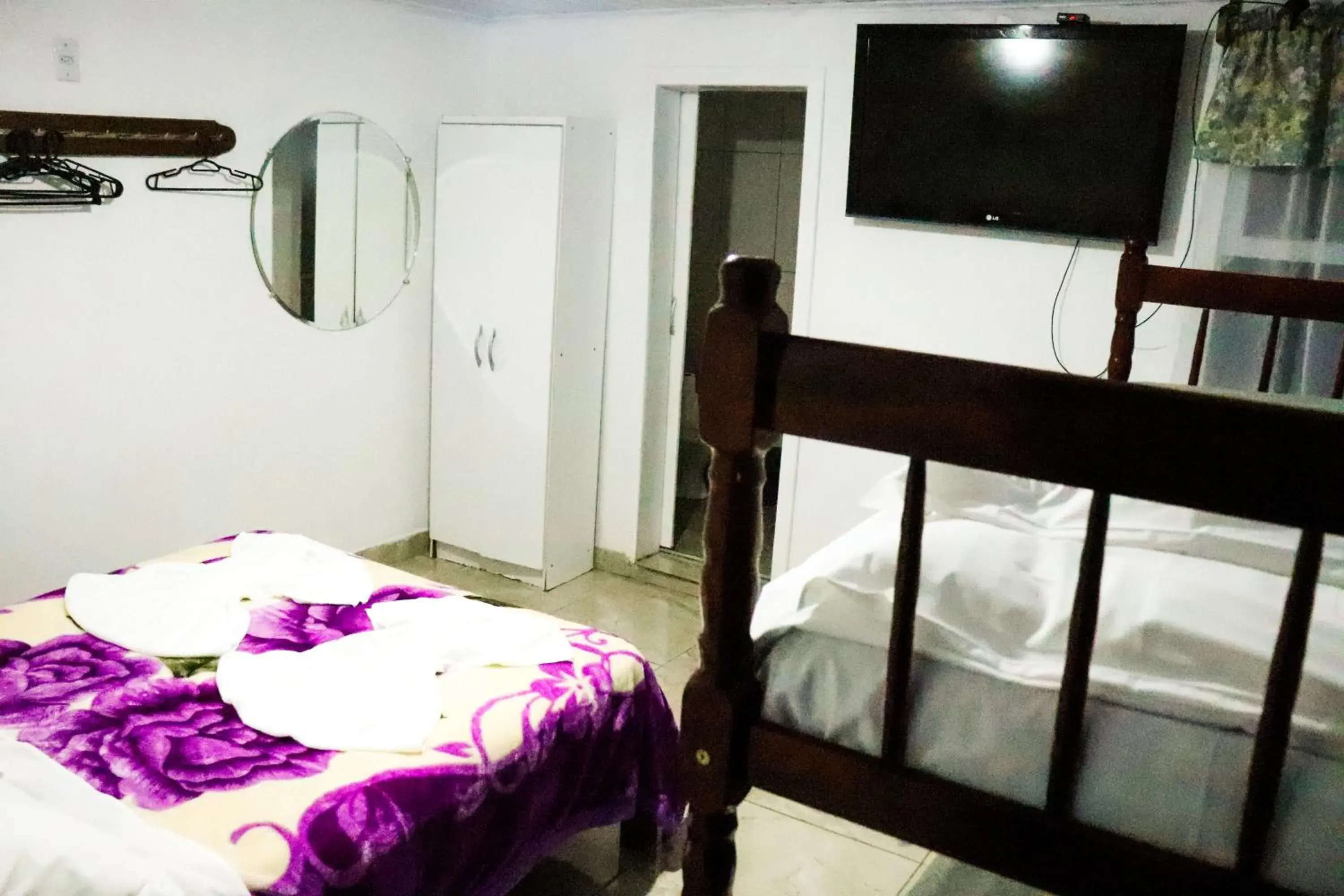 Quadruple Room in Pousada Tia Leonor Quadruple Room in Pousada Tia Leonor