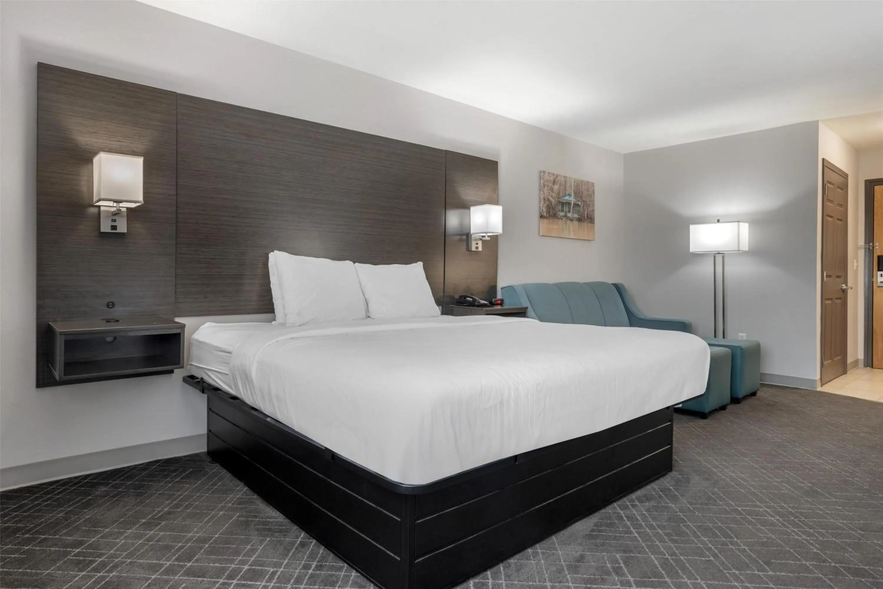 Bedroom, Bed in SureStay Plus by Best Western St. James Donaldsonville