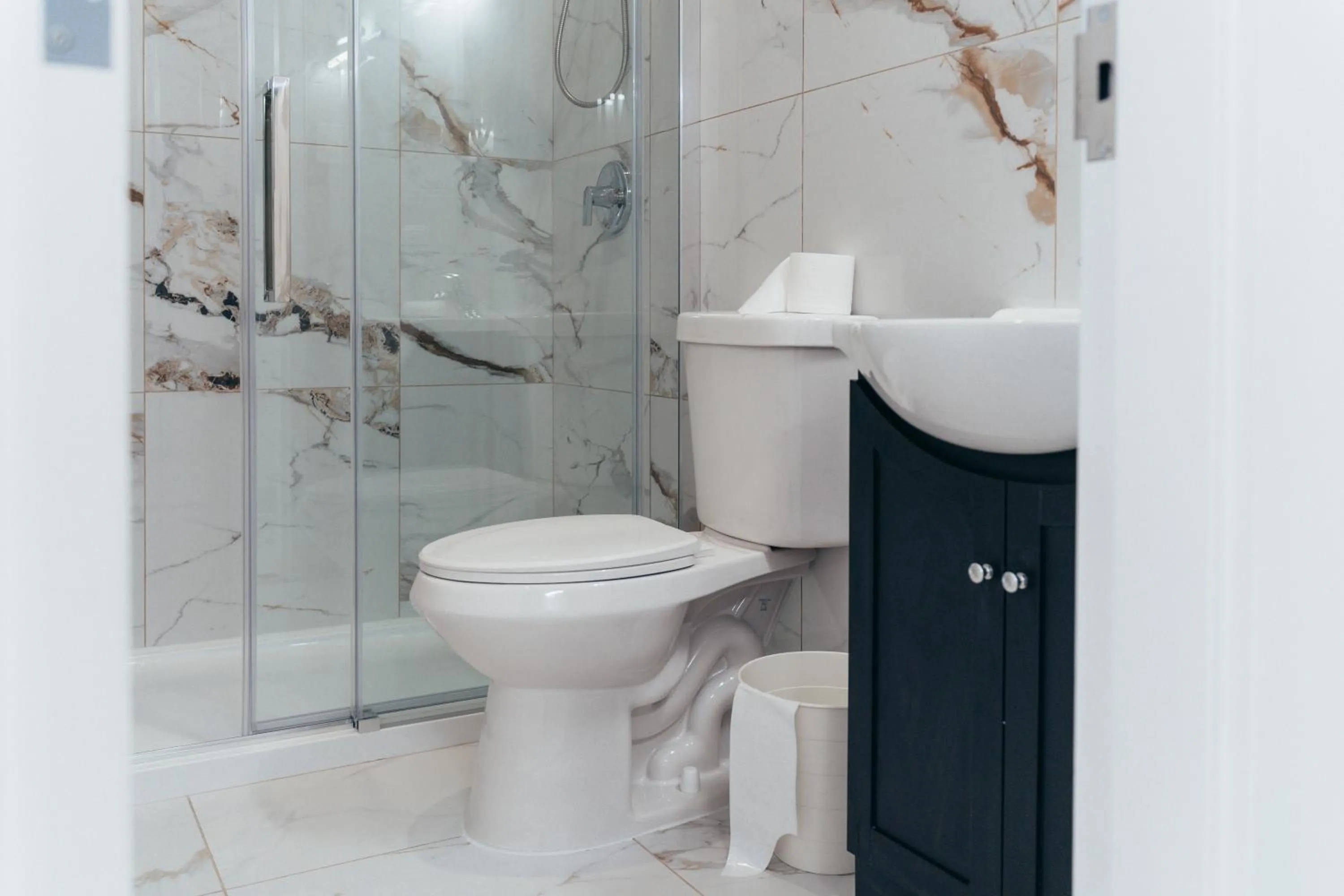 Shower in Cjour Apartments