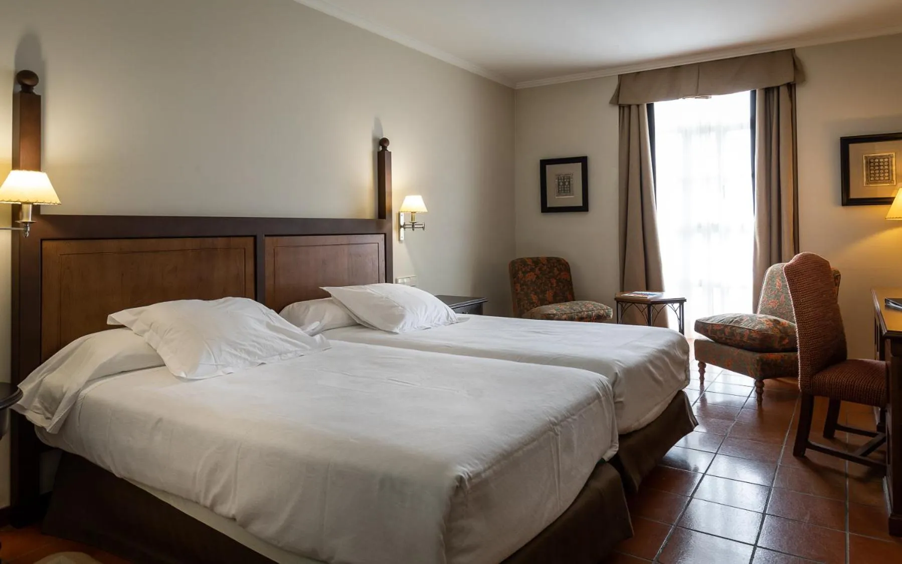 Property building, Bed in Parador de Monforte de Lemos