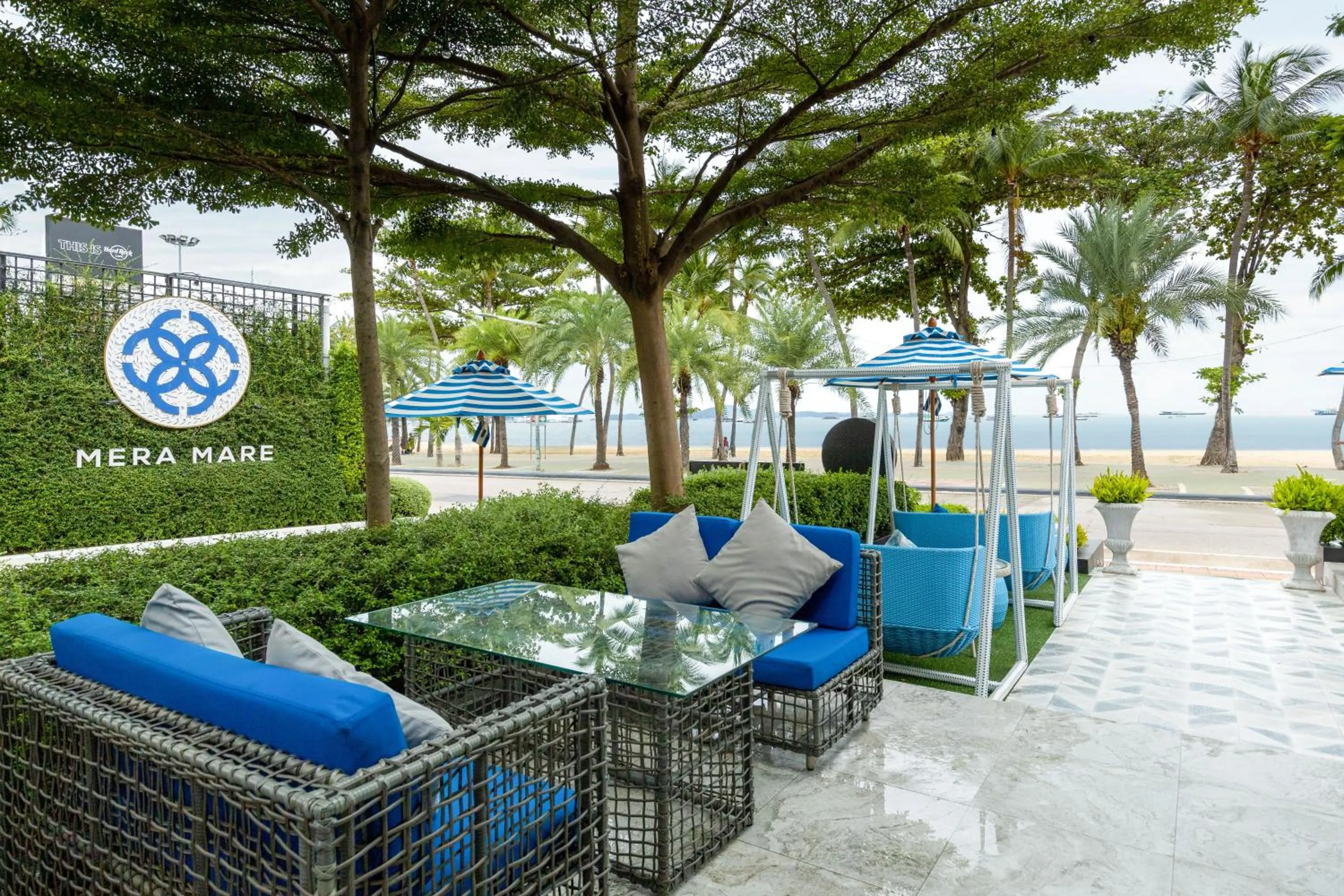 Restaurant/places to eat in Mera Mare Pattaya