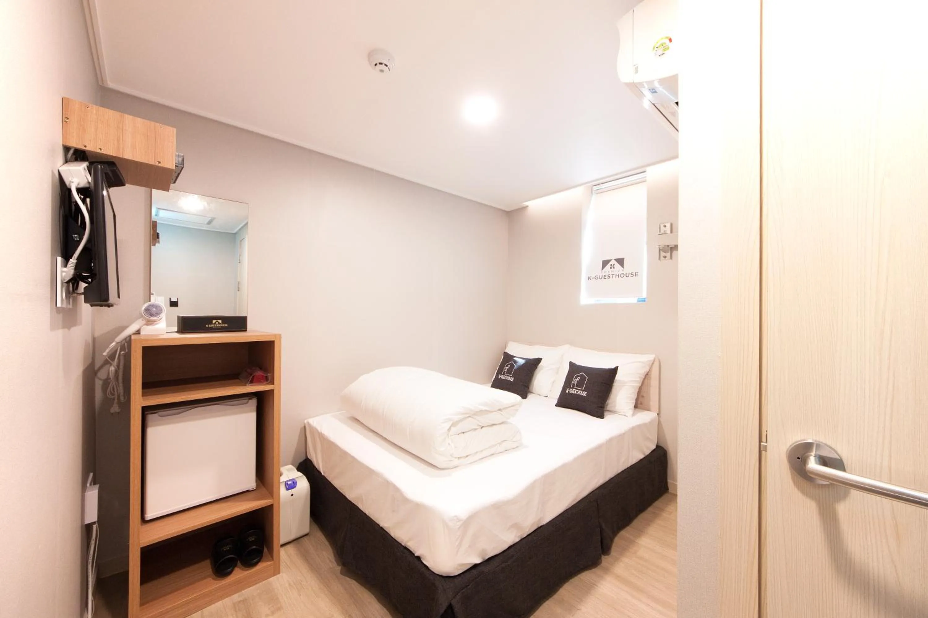 Bed in K-Grand Hotel Myeongdong
