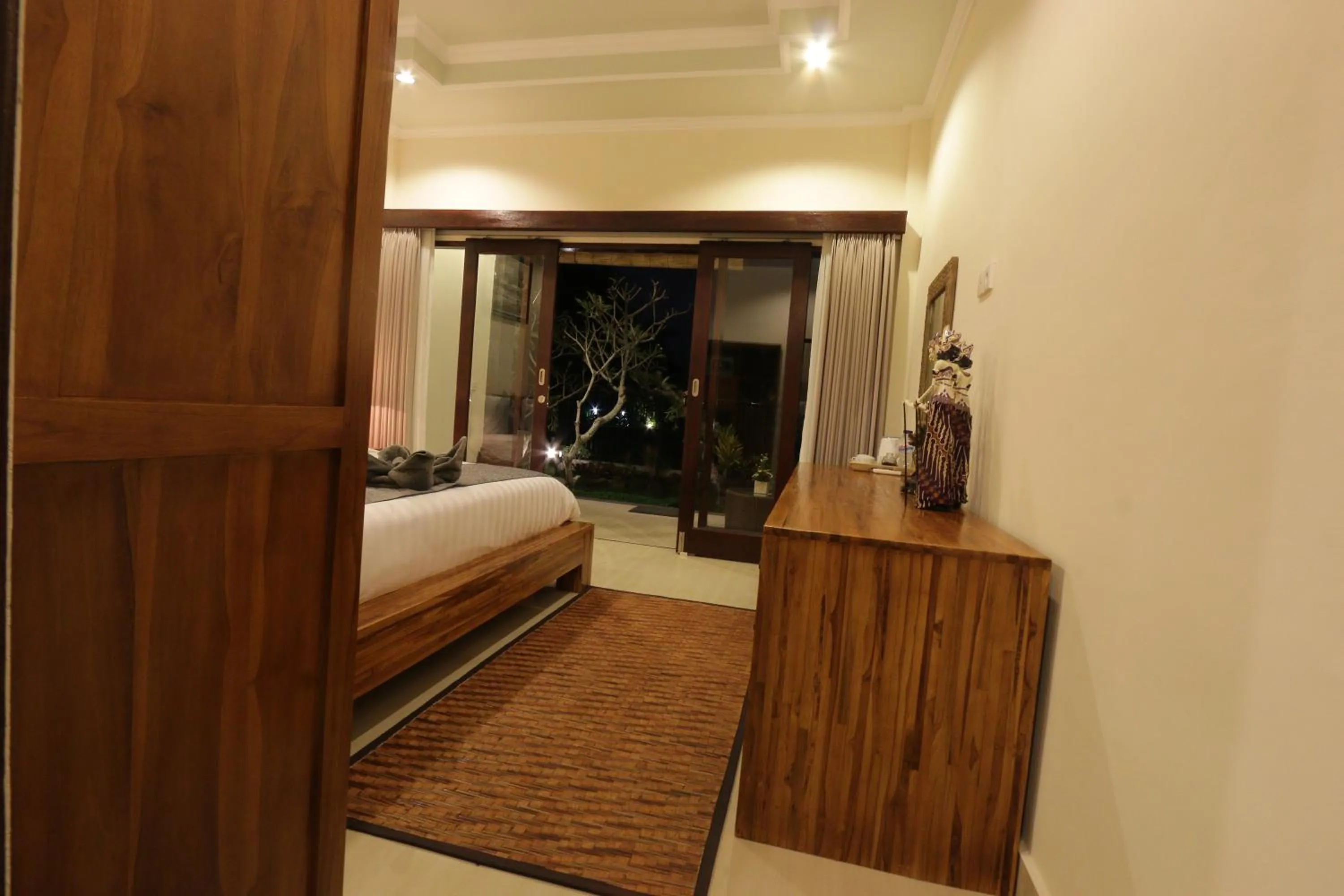 Decorative detail, Bed in Duana Sari by Mahaputra