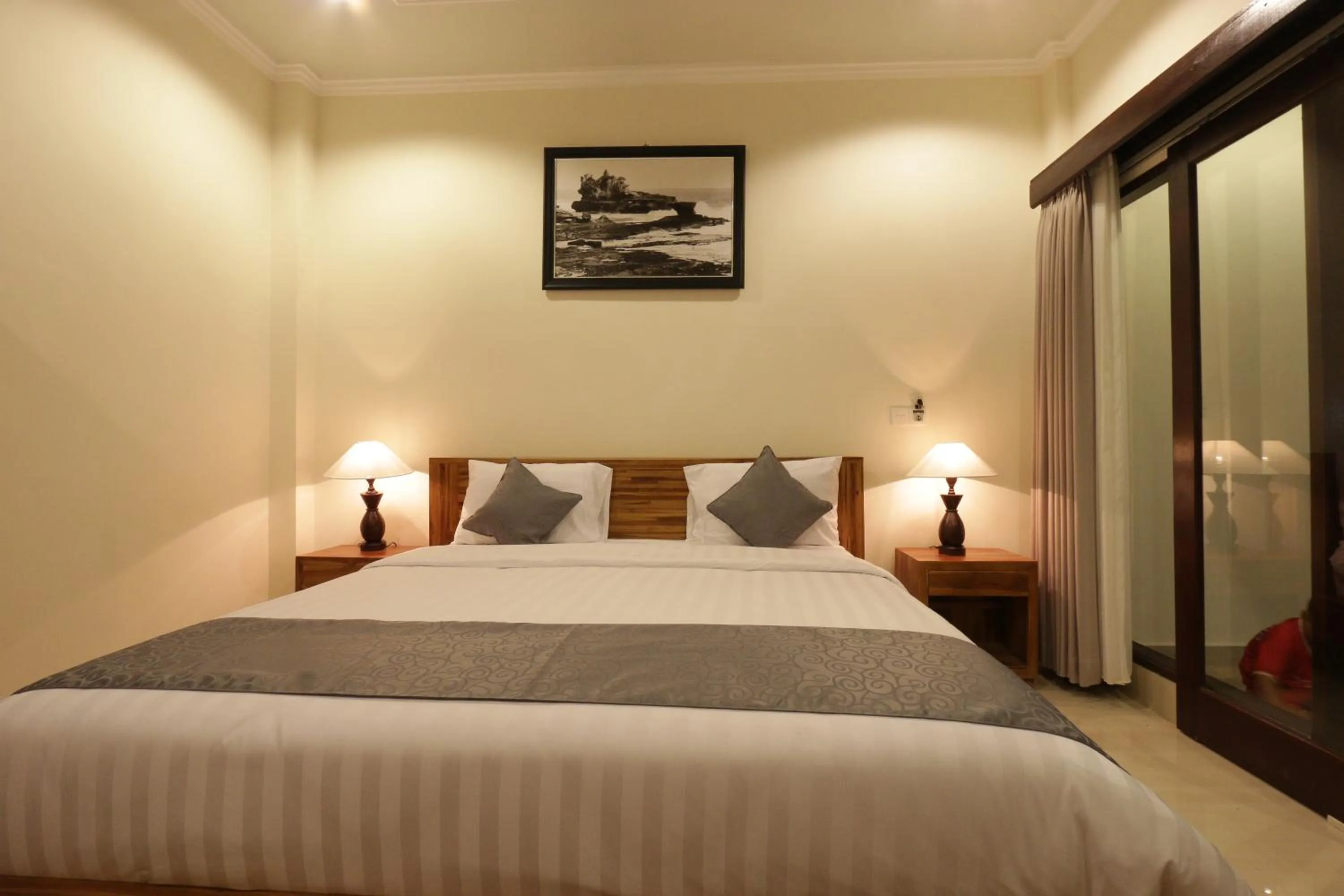 Bed in Duana Sari by Mahaputra