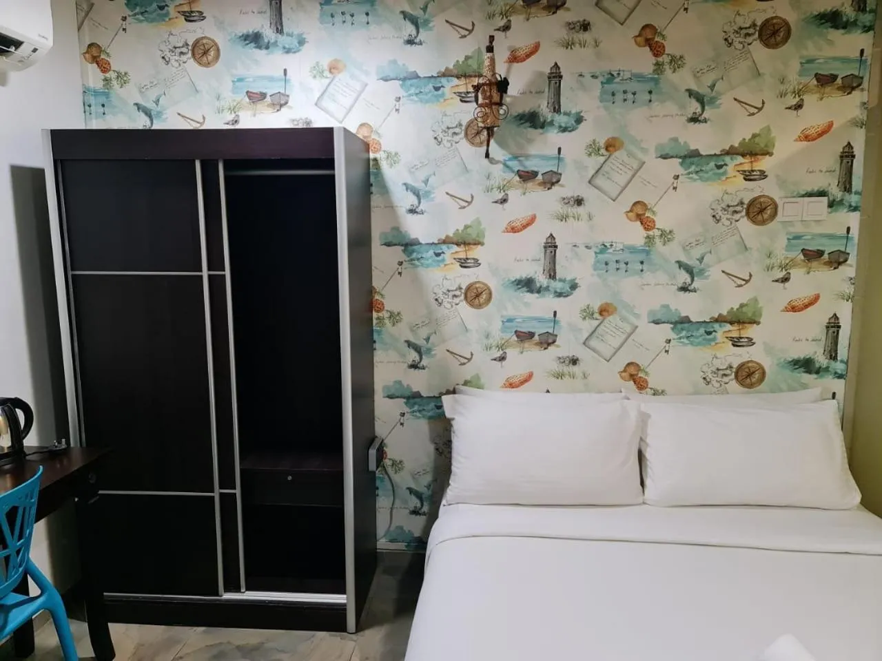 Bed in 888 Boutique Hotel