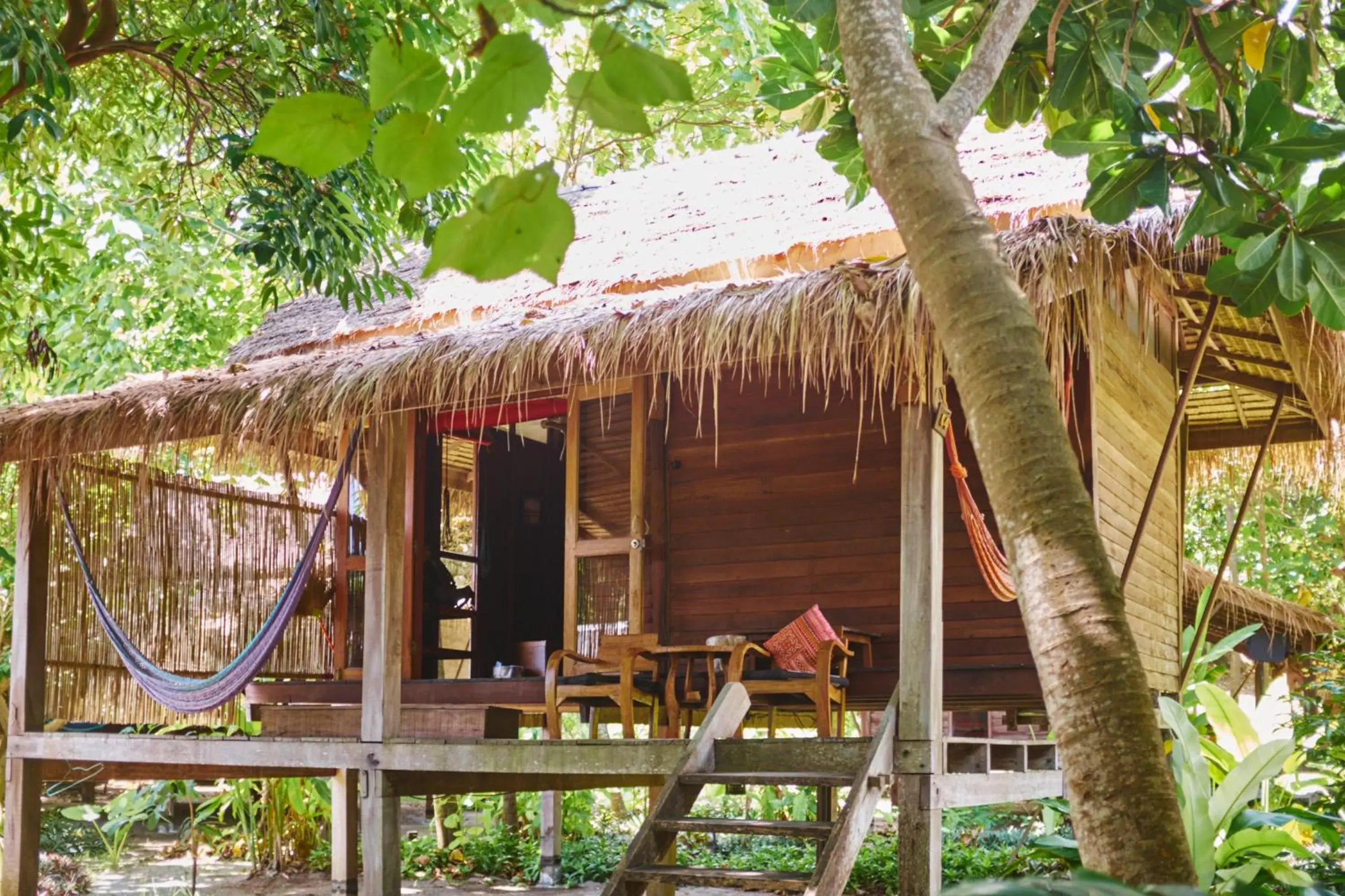 Comfy Bungalow with Garden View in Castaway Resort Koh Lipe Comfy Bungalow with Garden View in Castaway Resort Koh Lipe
