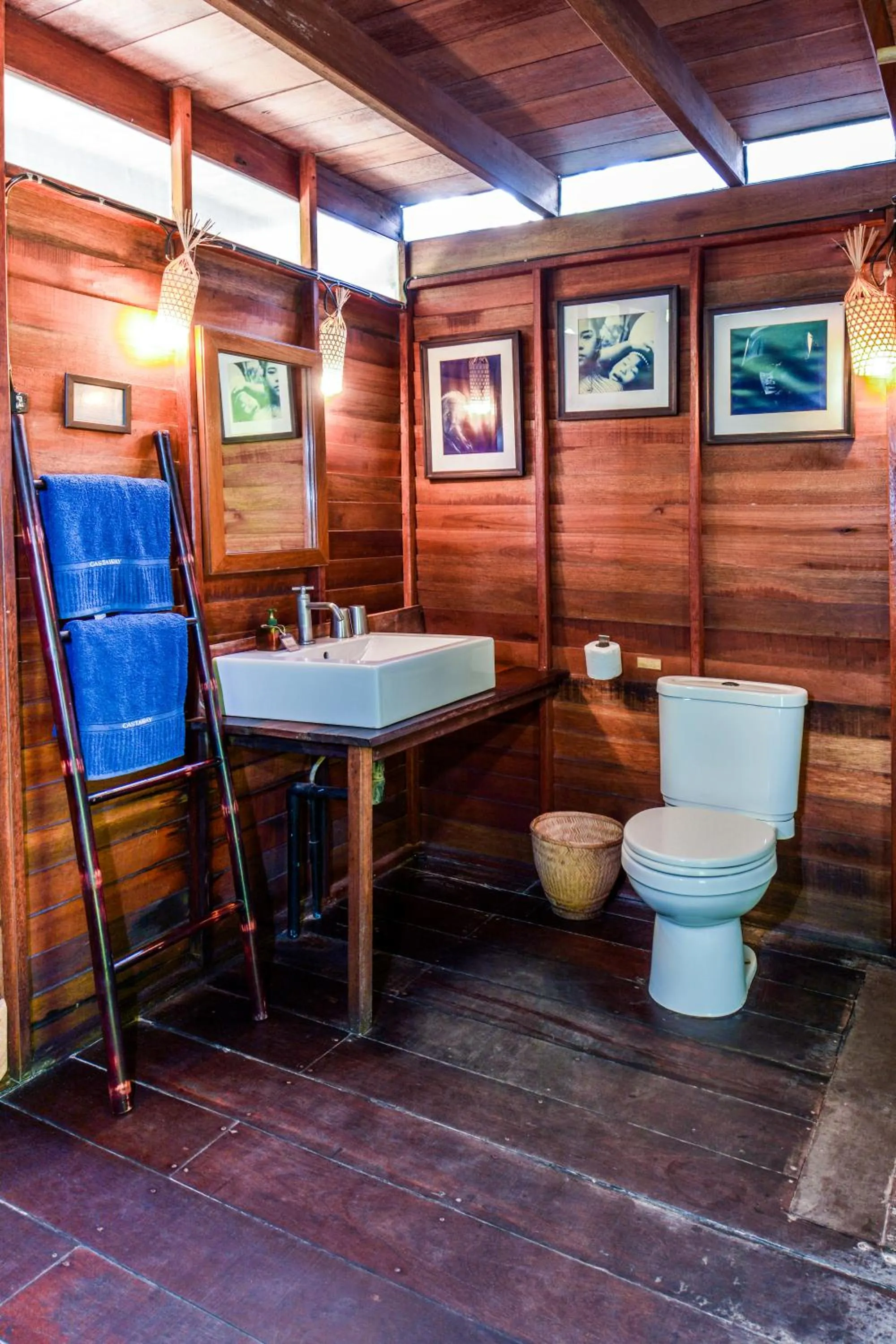 Bathroom in Castaway Resort Koh Lipe