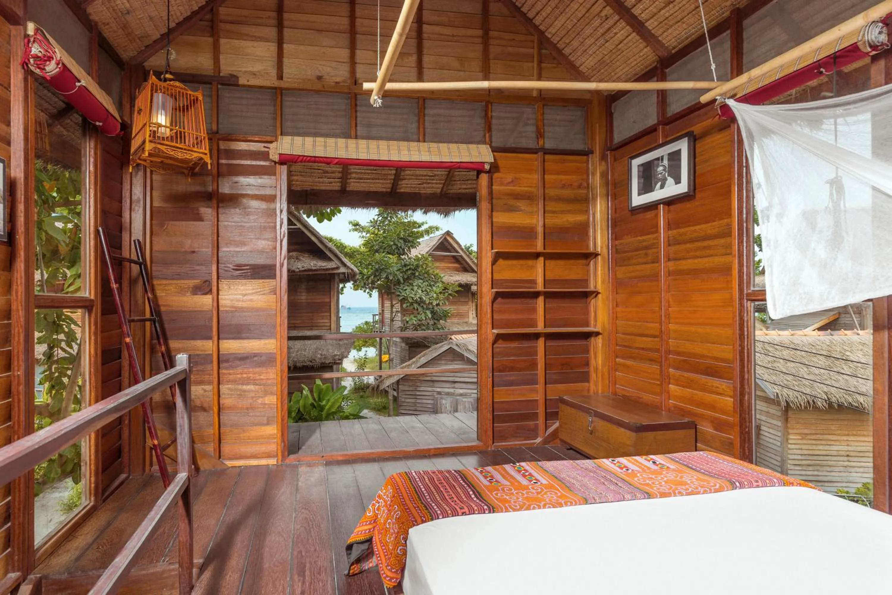 Balcony/Terrace, Bed in Castaway Resort Koh Lipe