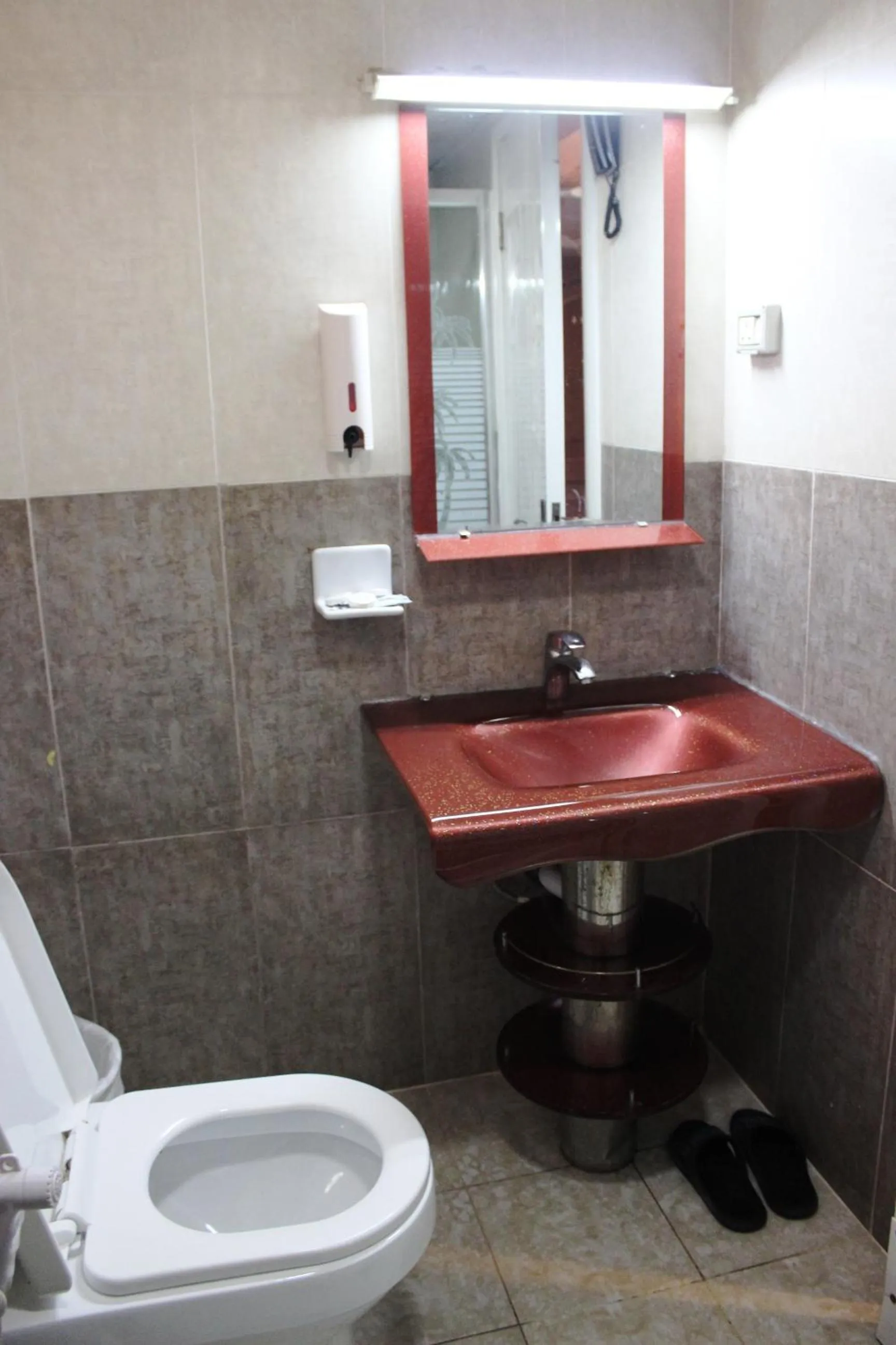 Bathroom in Deema Hotel