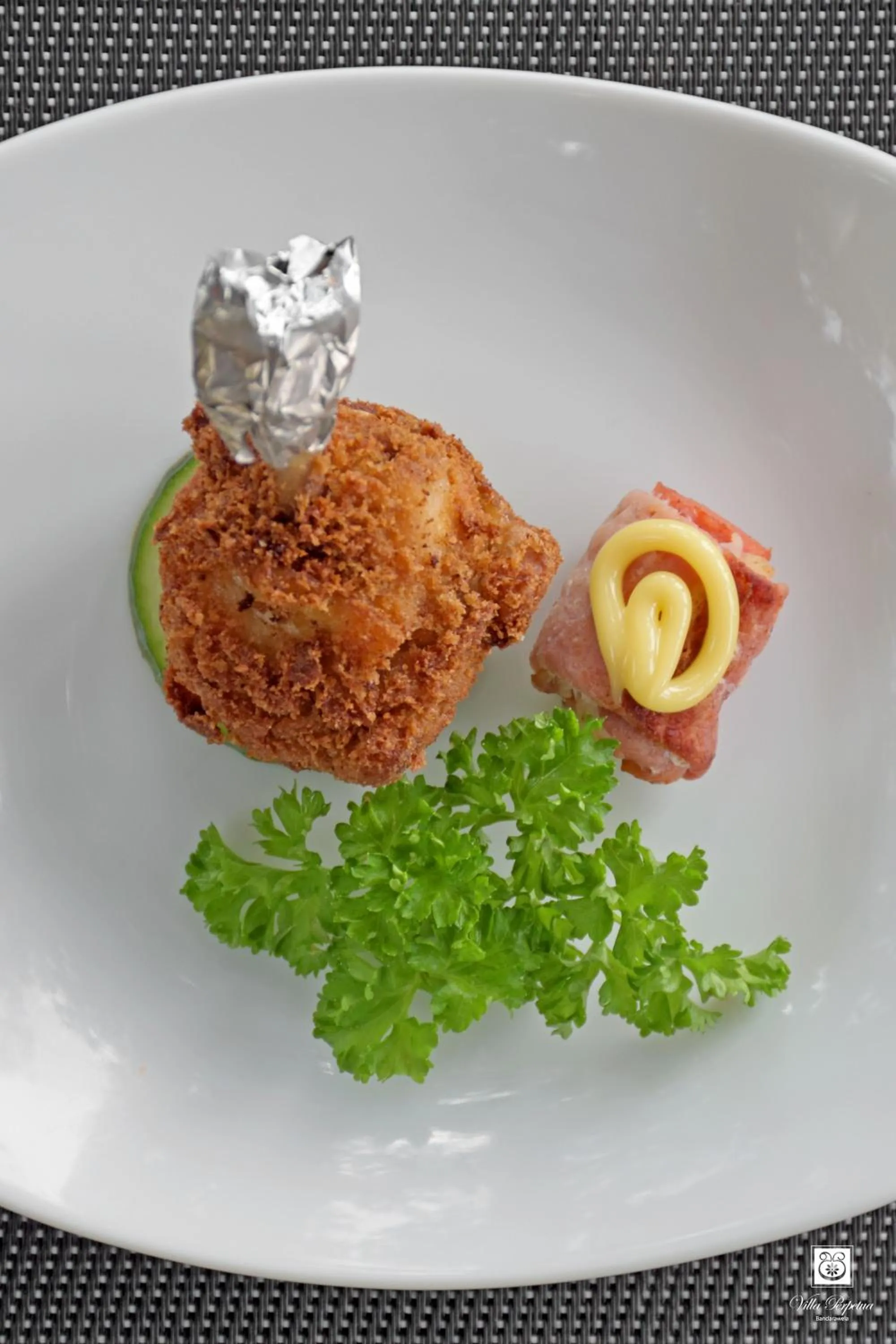 Food in Villa Perpetua