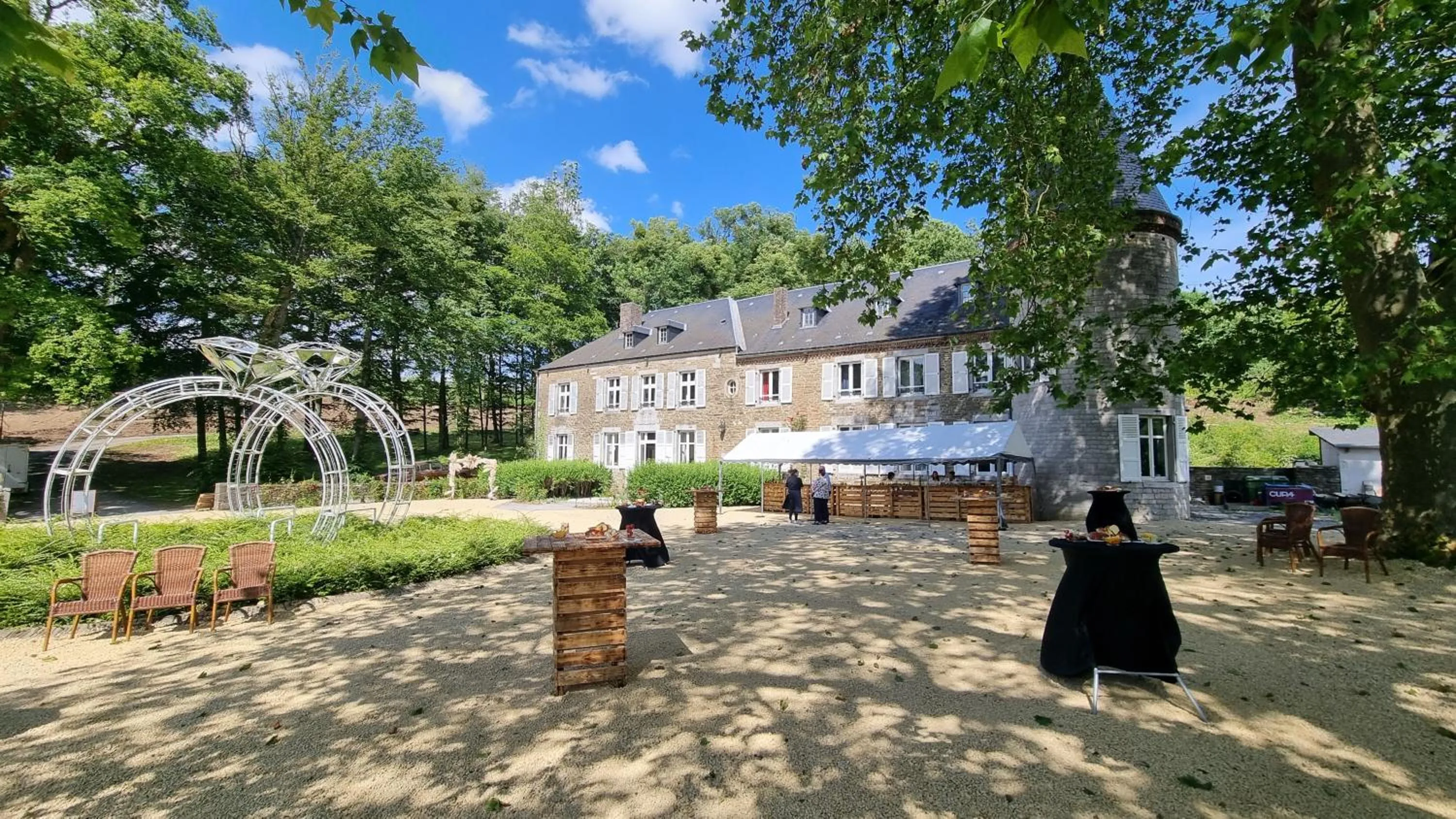 Property building in Chateau de l Aviette - Rancennes