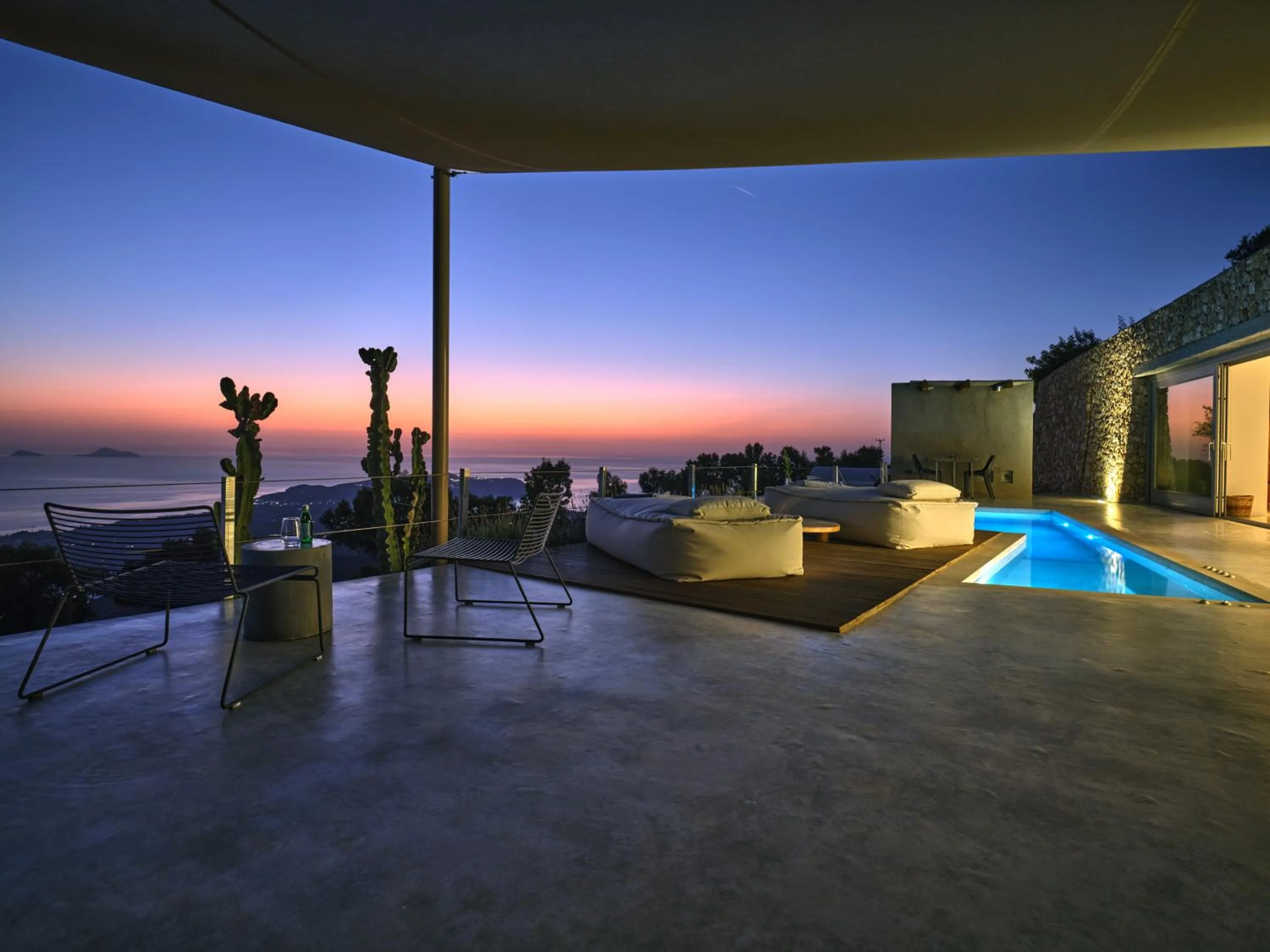 Balcony/Terrace in Santorini Heights