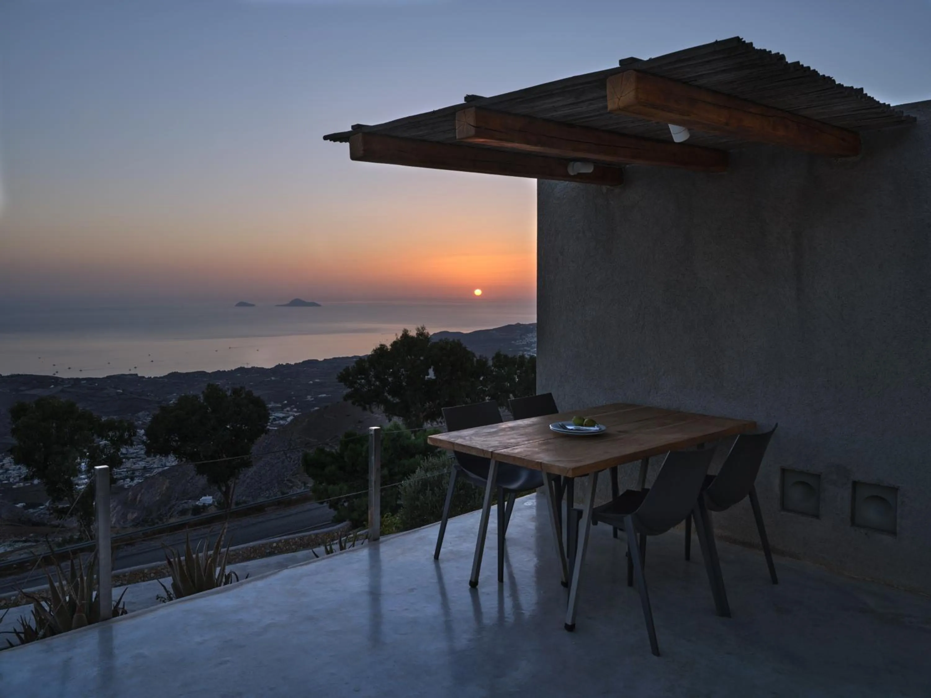 Patio in Santorini Heights