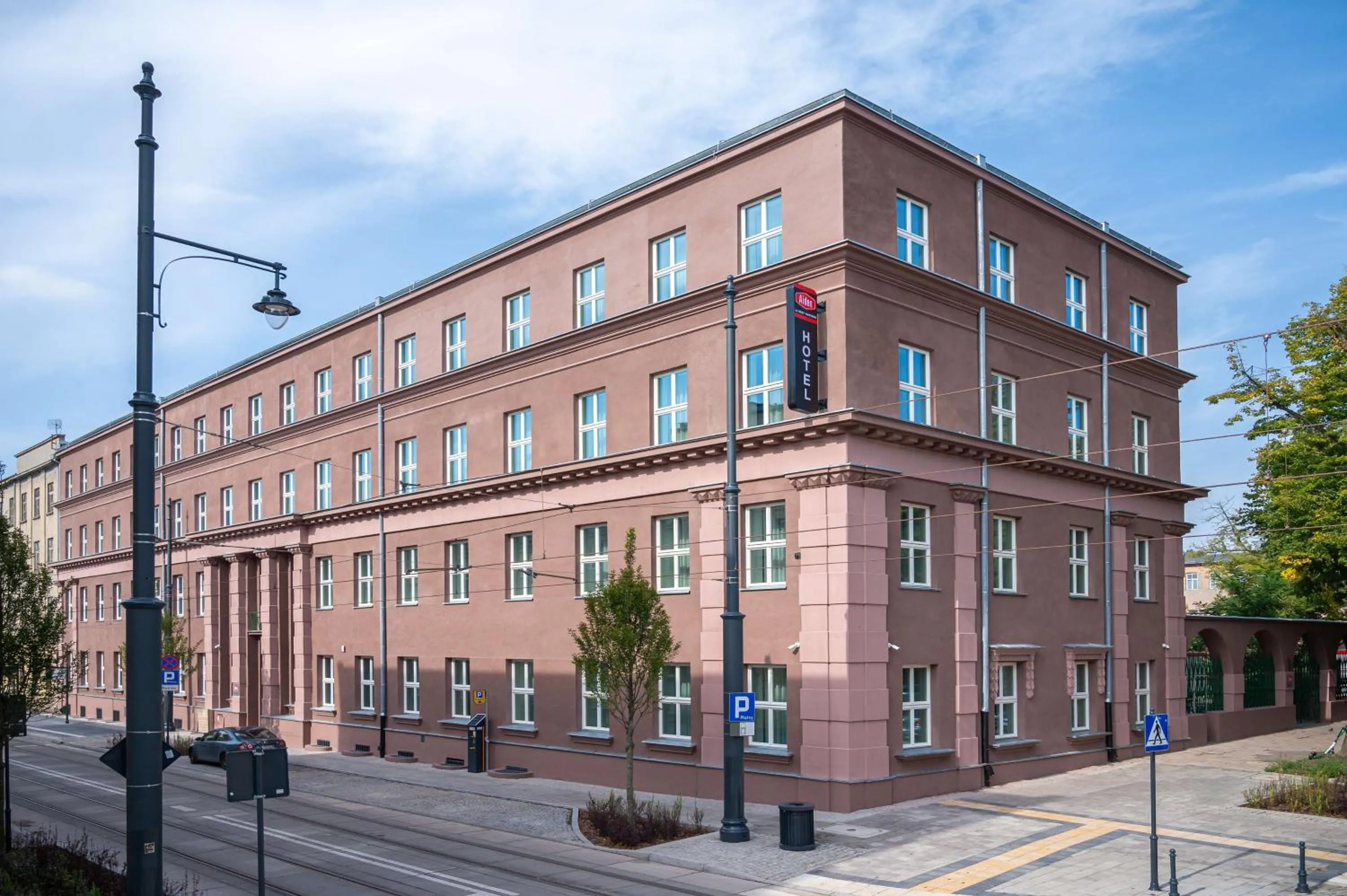 Property building in Aiden by Best Western Lodz