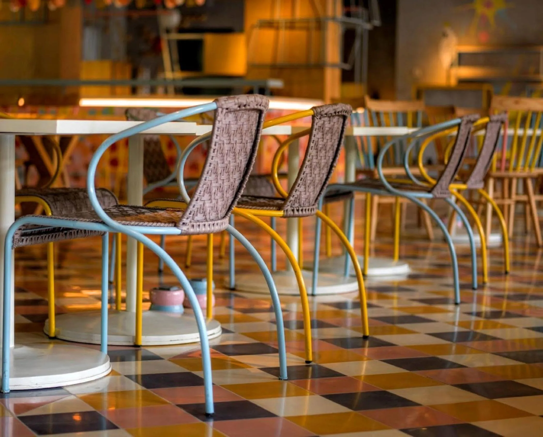 Restaurant/places to eat in Tijili Hotel Seminyak