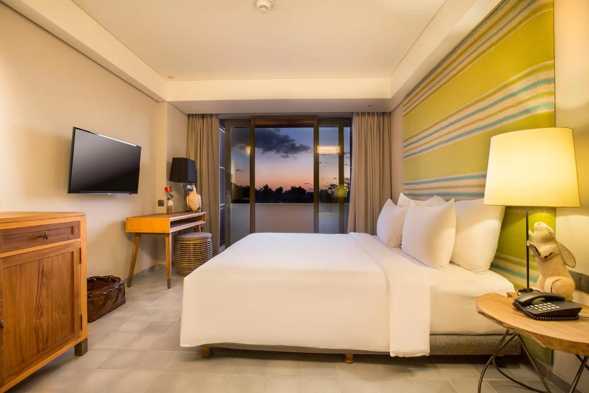 Balcony/Terrace, Bed in Tijili Hotel Seminyak