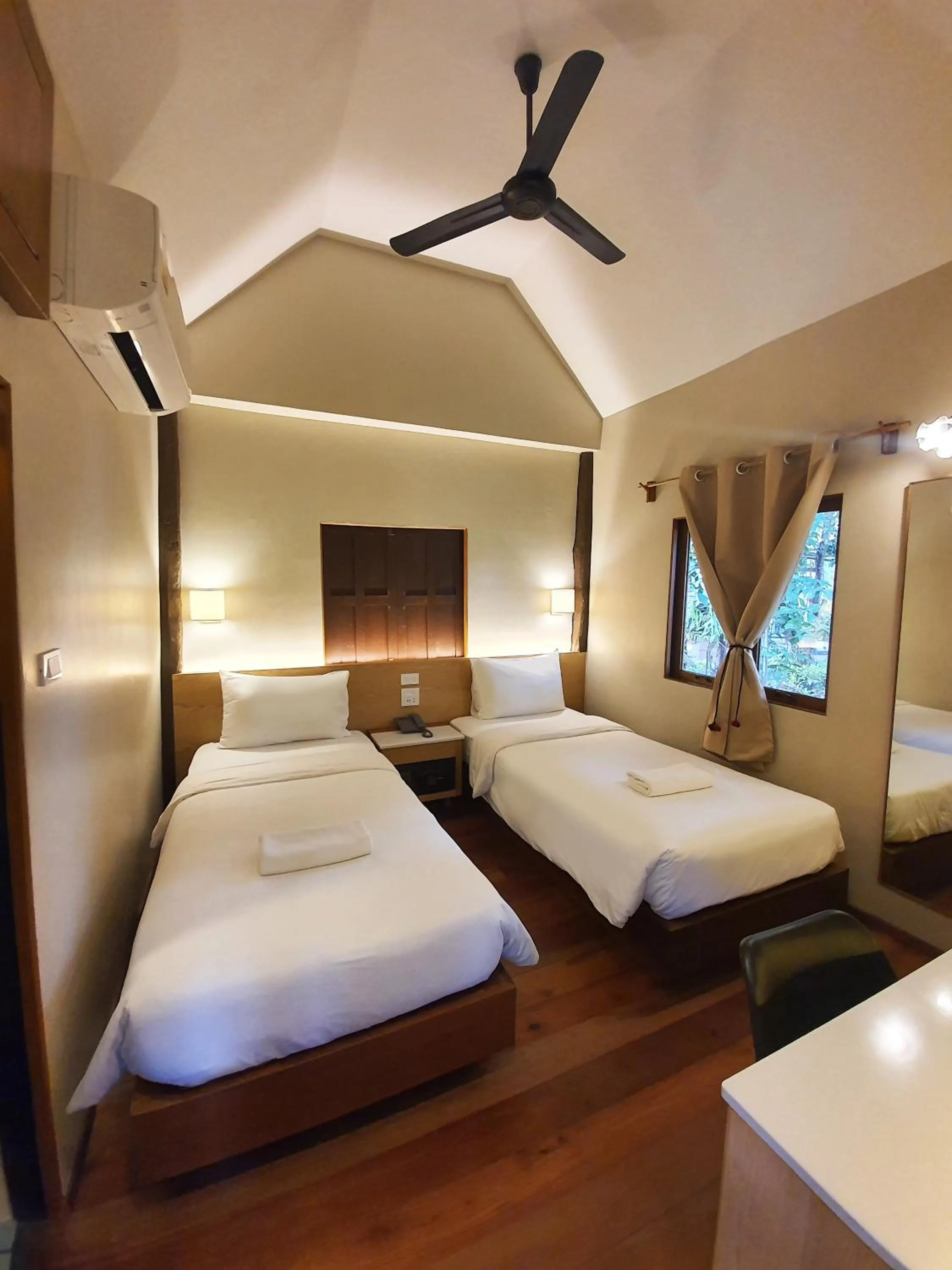 Bedroom, Bed in PAN KLED VILLA eco hill resort