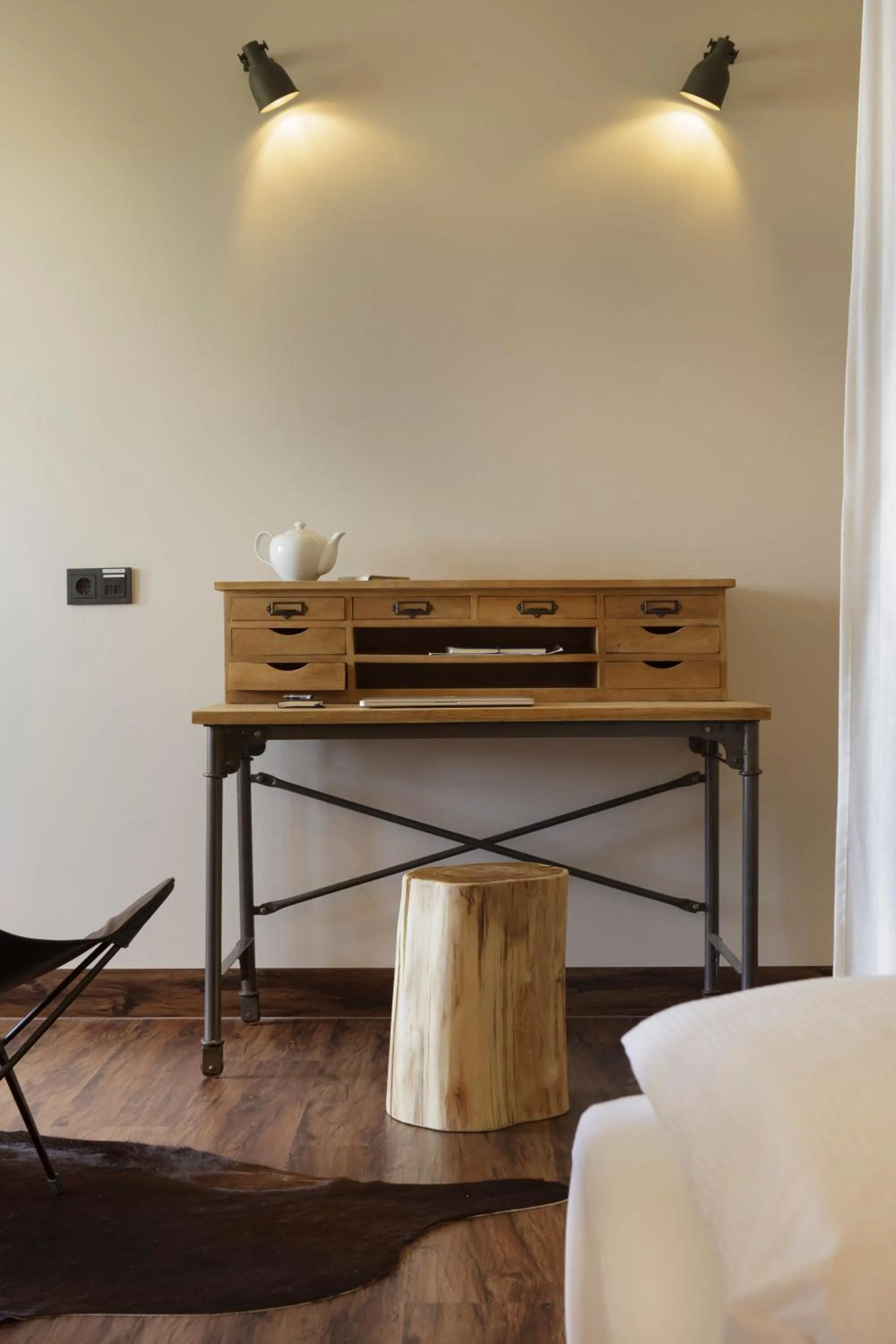 Photo of the whole room in Mjus Resort & Thermal Park