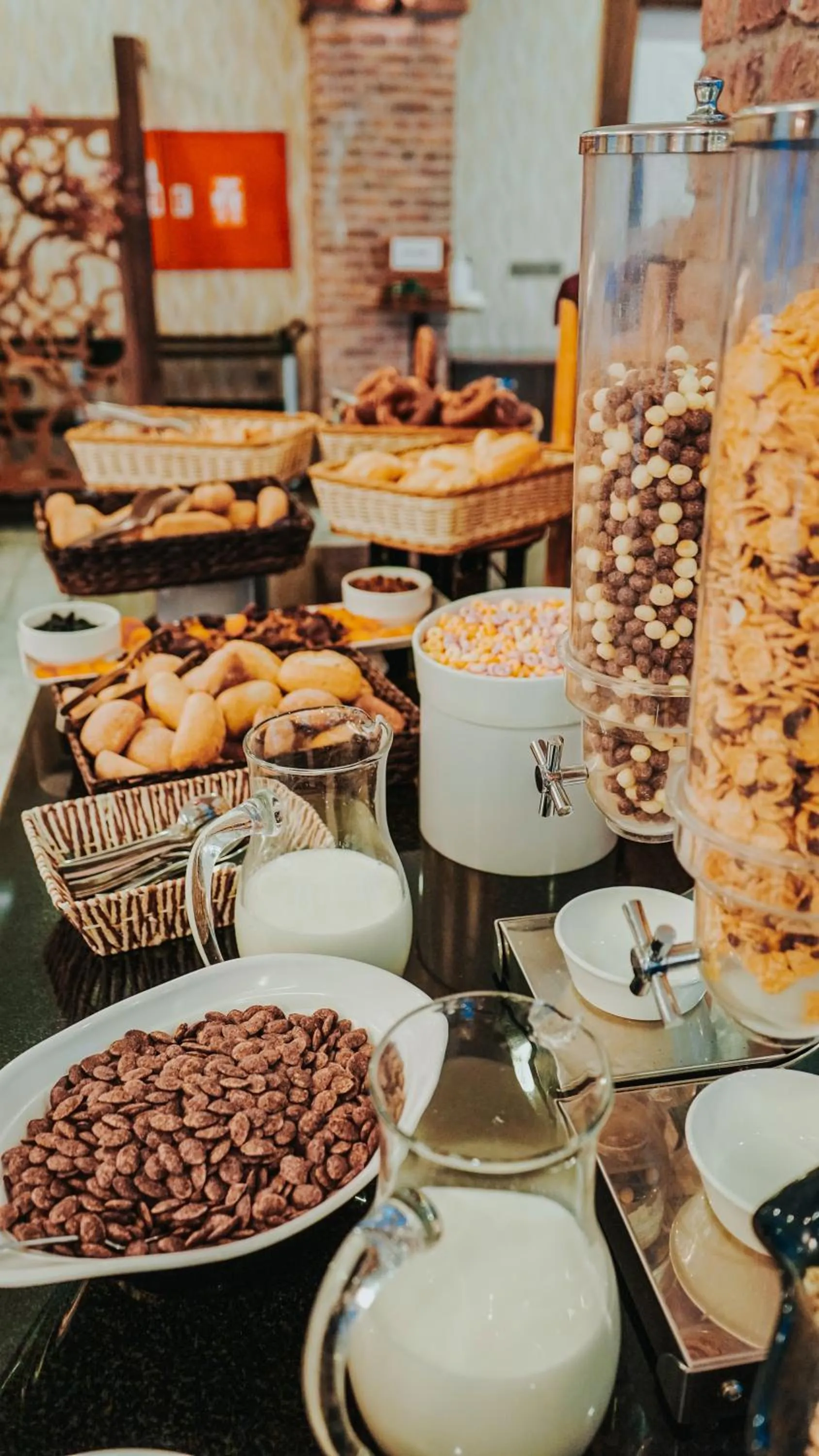 Buffet breakfast in Elgarden Hotel & Spa