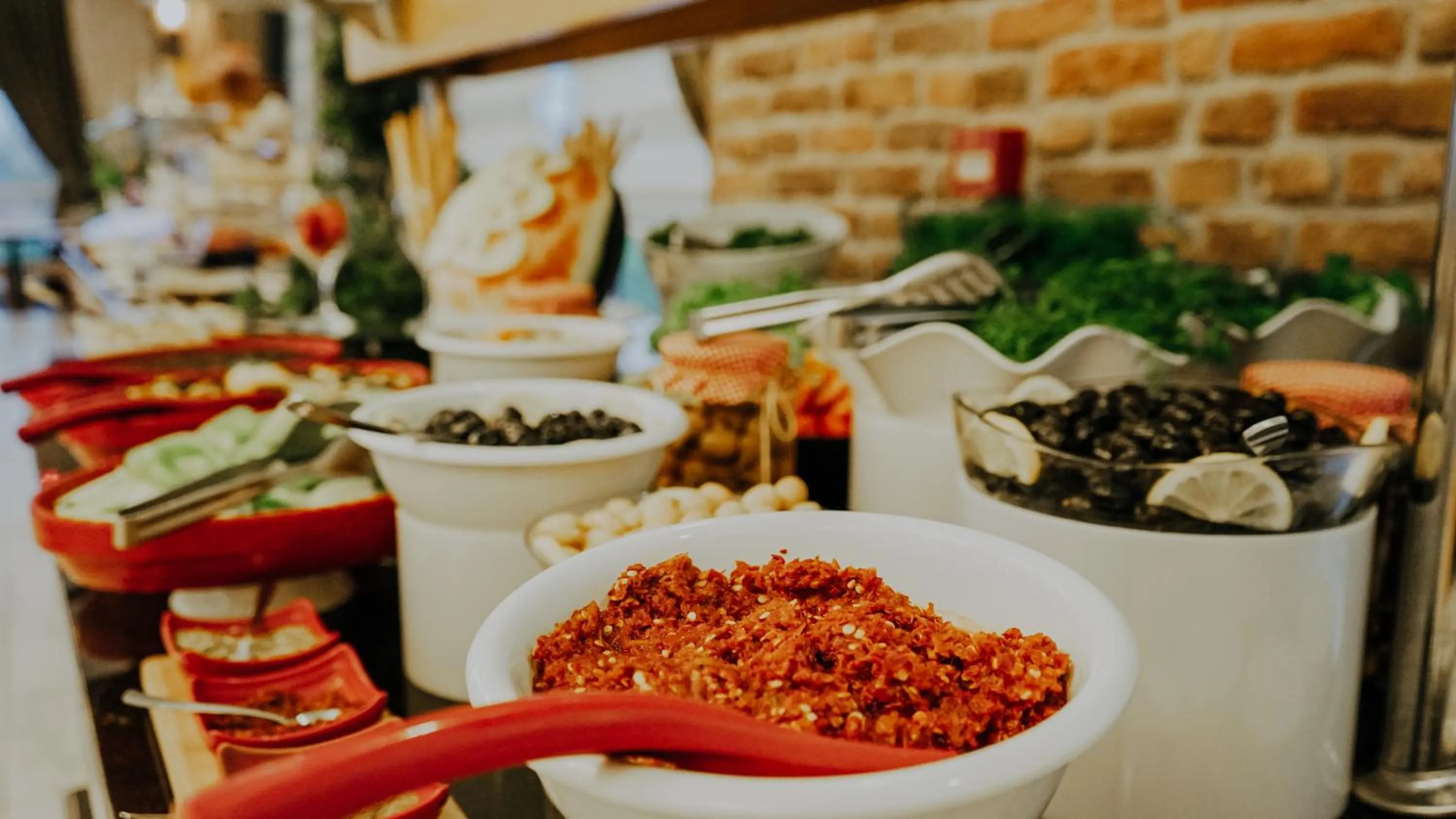 Buffet breakfast in Elgarden Hotel & Spa