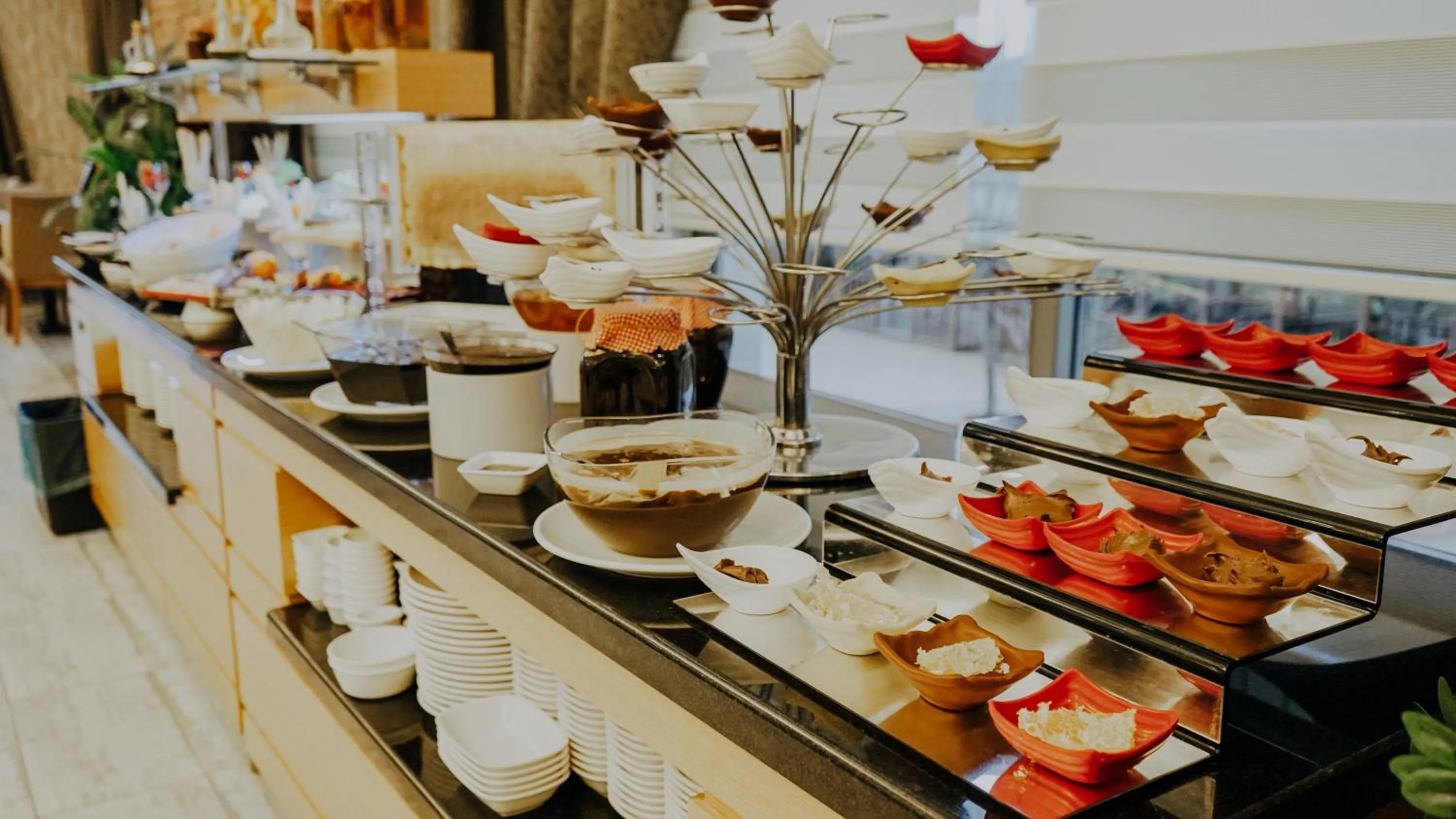 Buffet breakfast in Elgarden Hotel & Spa