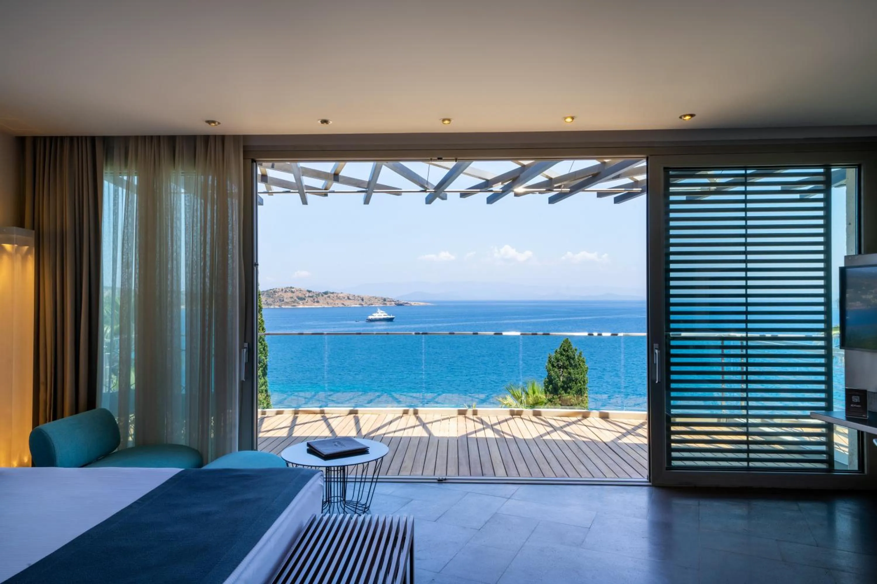 Balcony/Terrace, Bed in Kuum Hotel & Spa