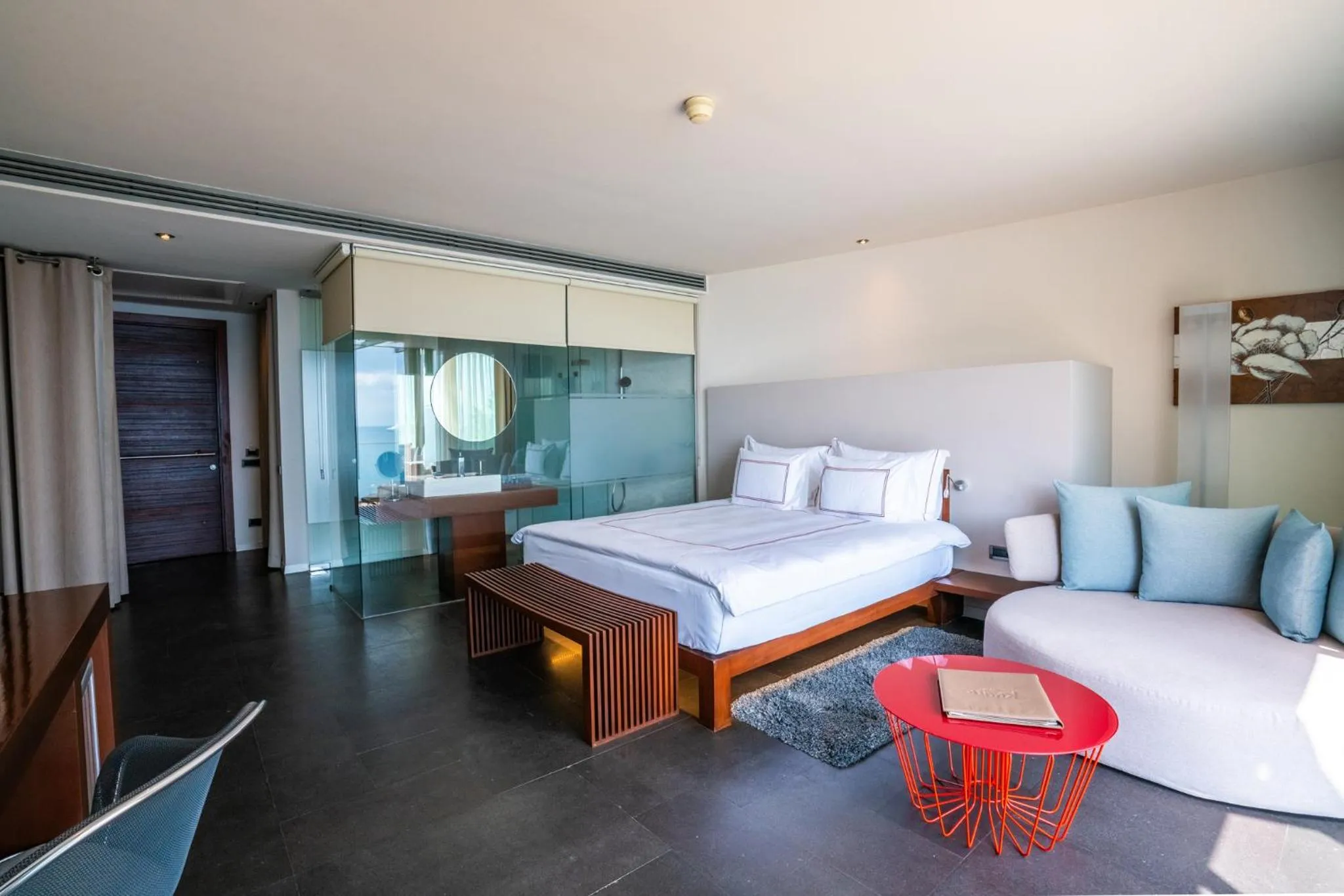 View (from property/room), Bed in Kuum Hotel & Spa