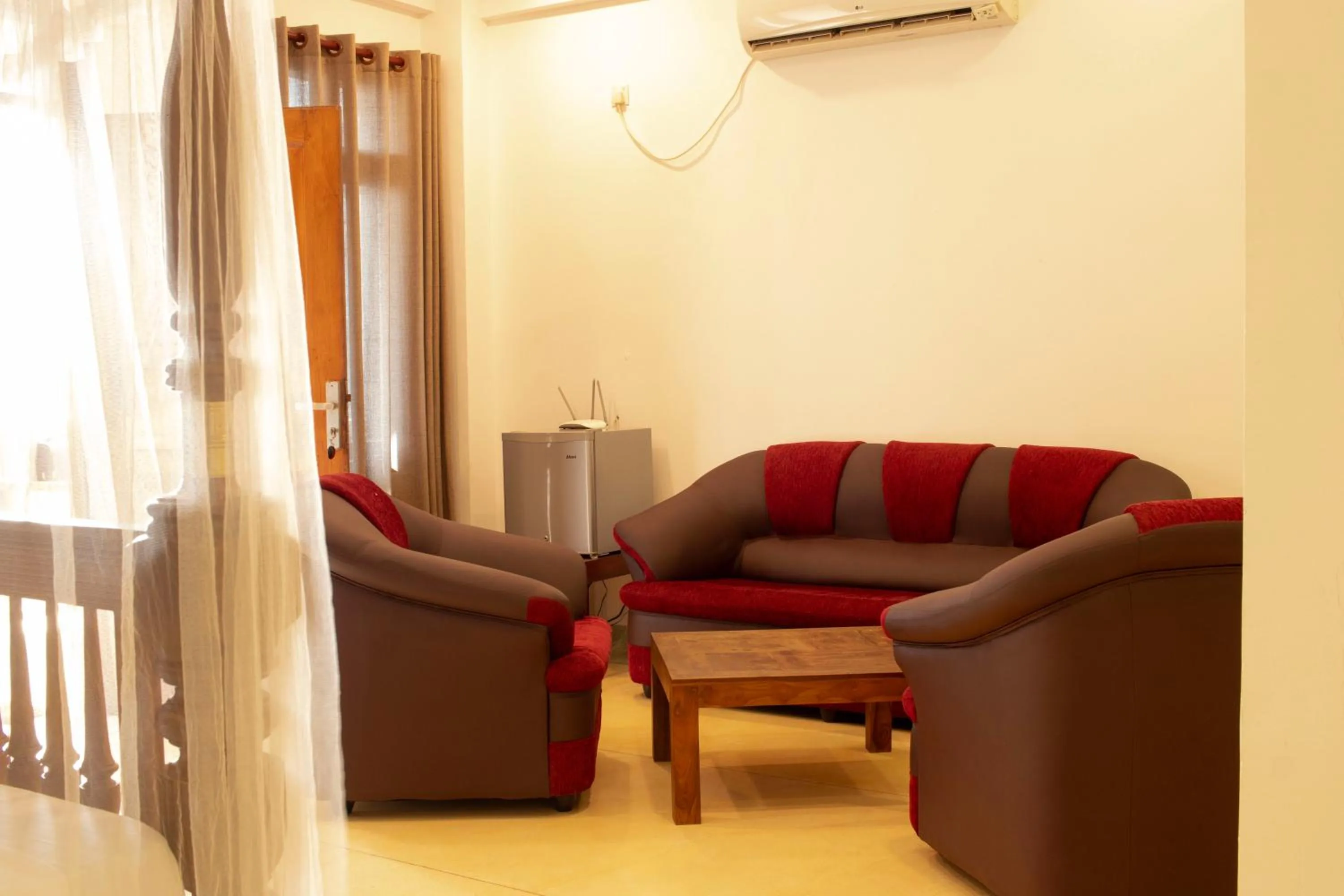 Seating area in Hotel Coconut Bar Sea Lodge