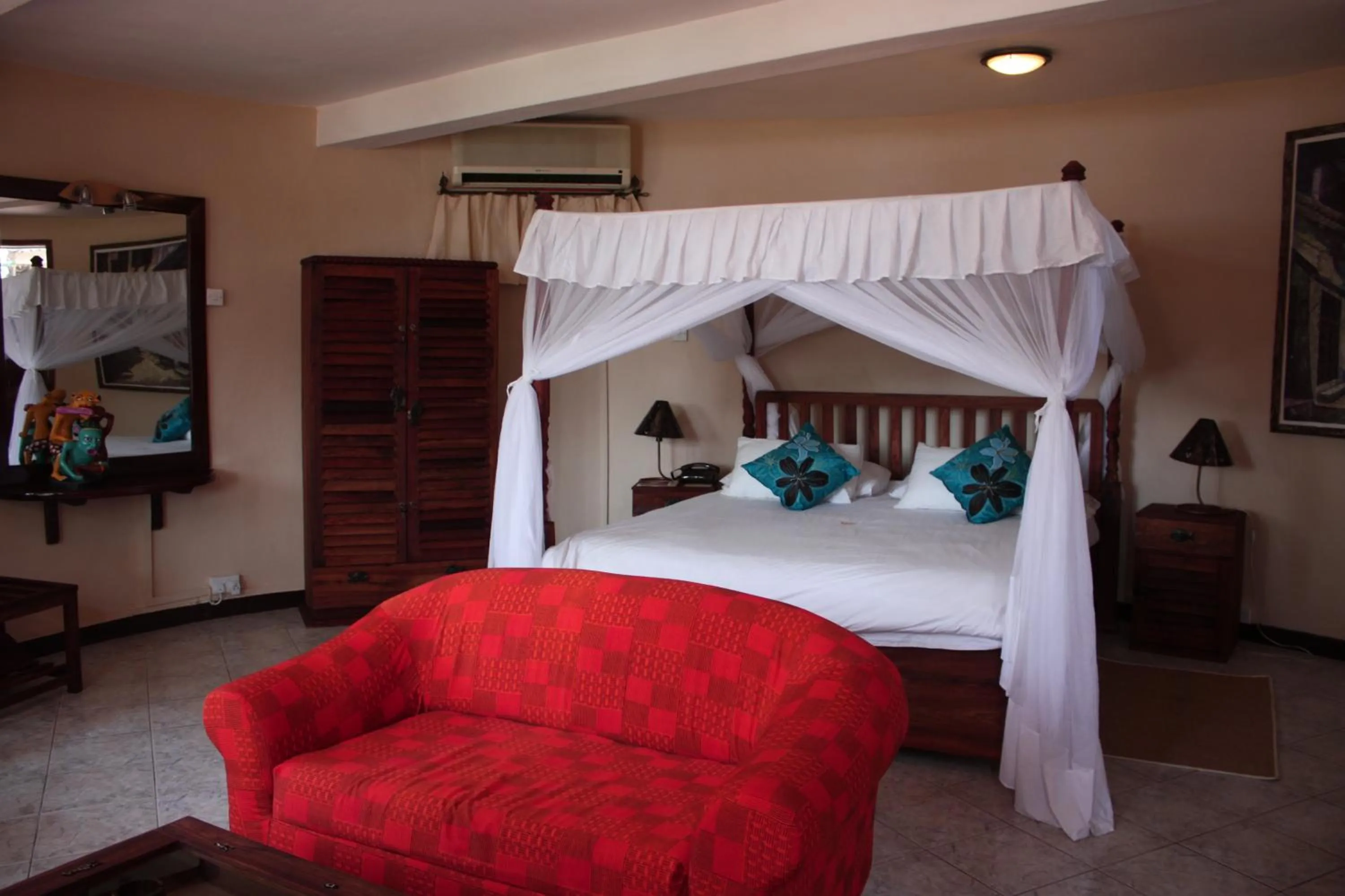 Bed in Hotel Tilapia