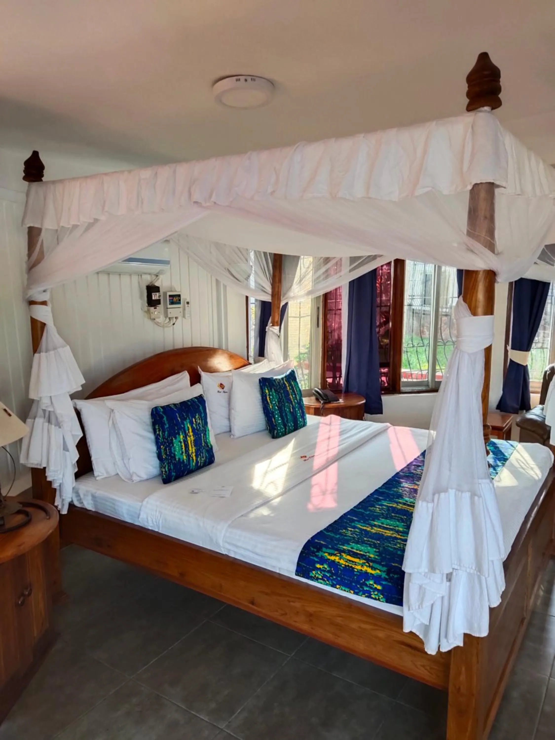 Bed in Hotel Tilapia