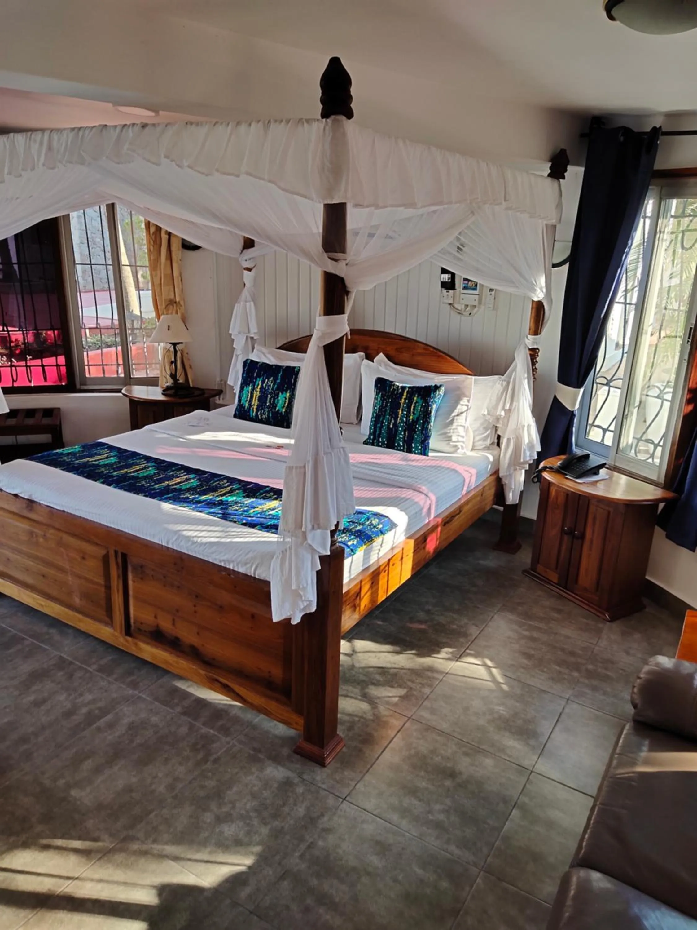 Bed in Hotel Tilapia