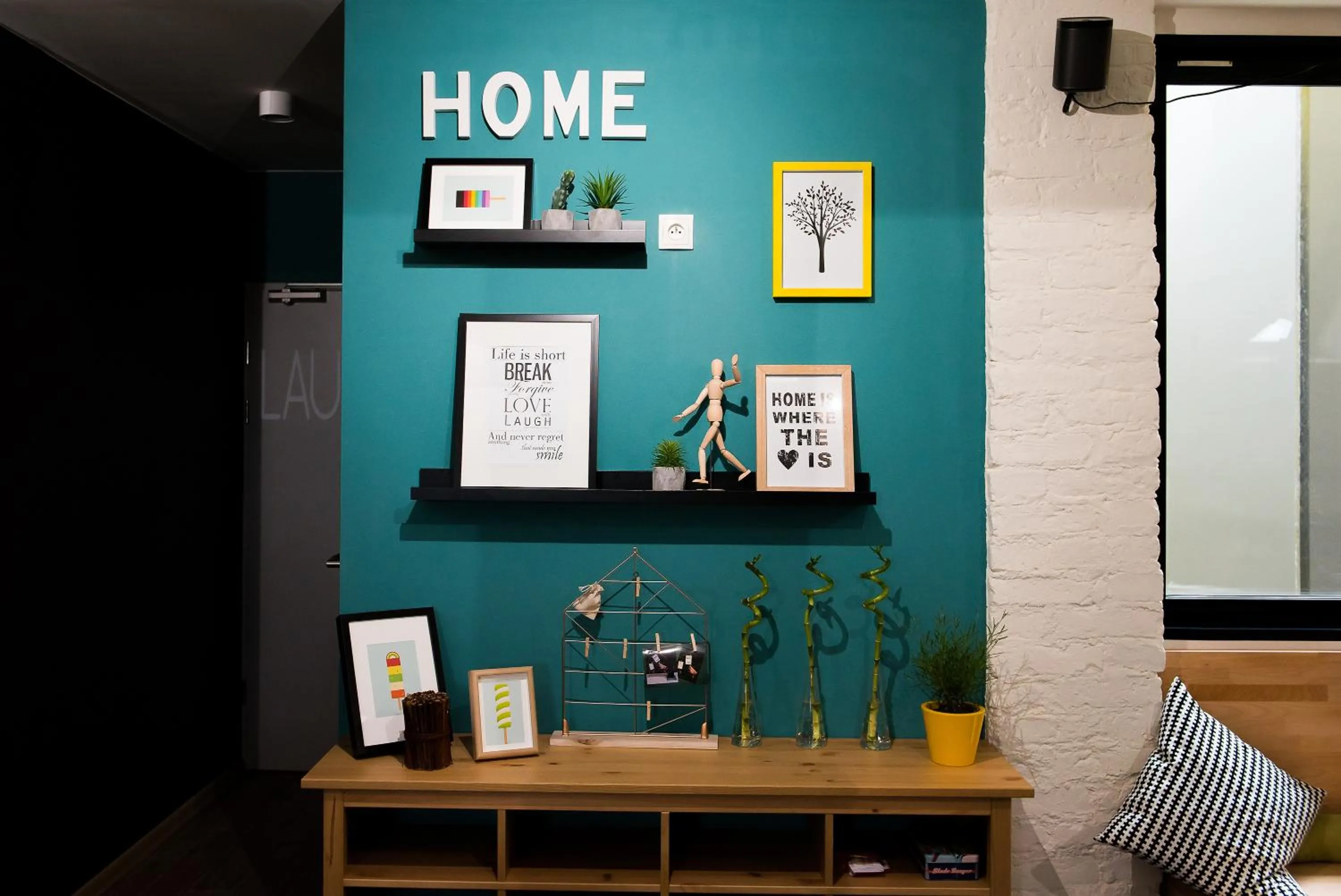 Living room in Safestay Warsaw Old Town