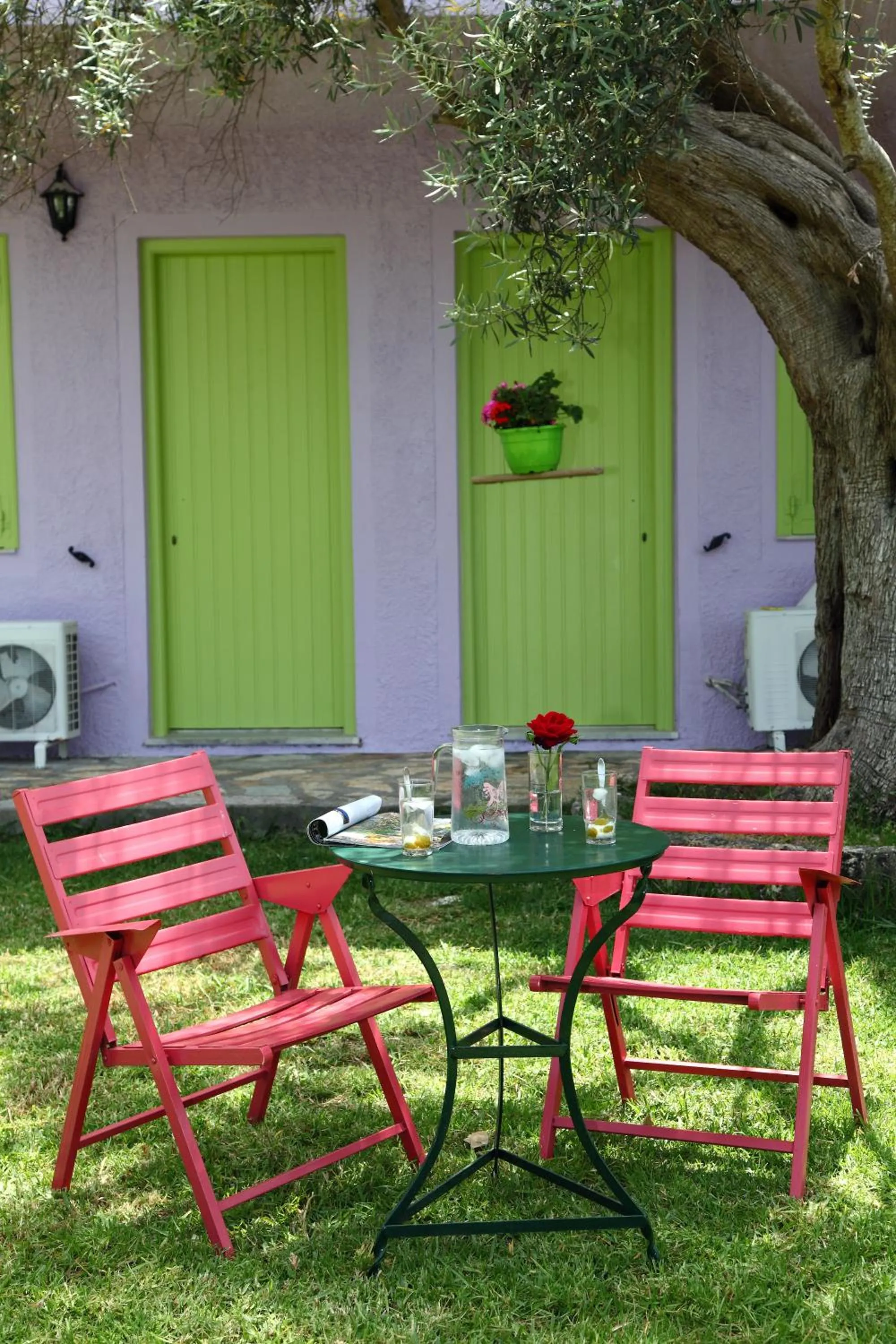 Garden in Summer House Louisa