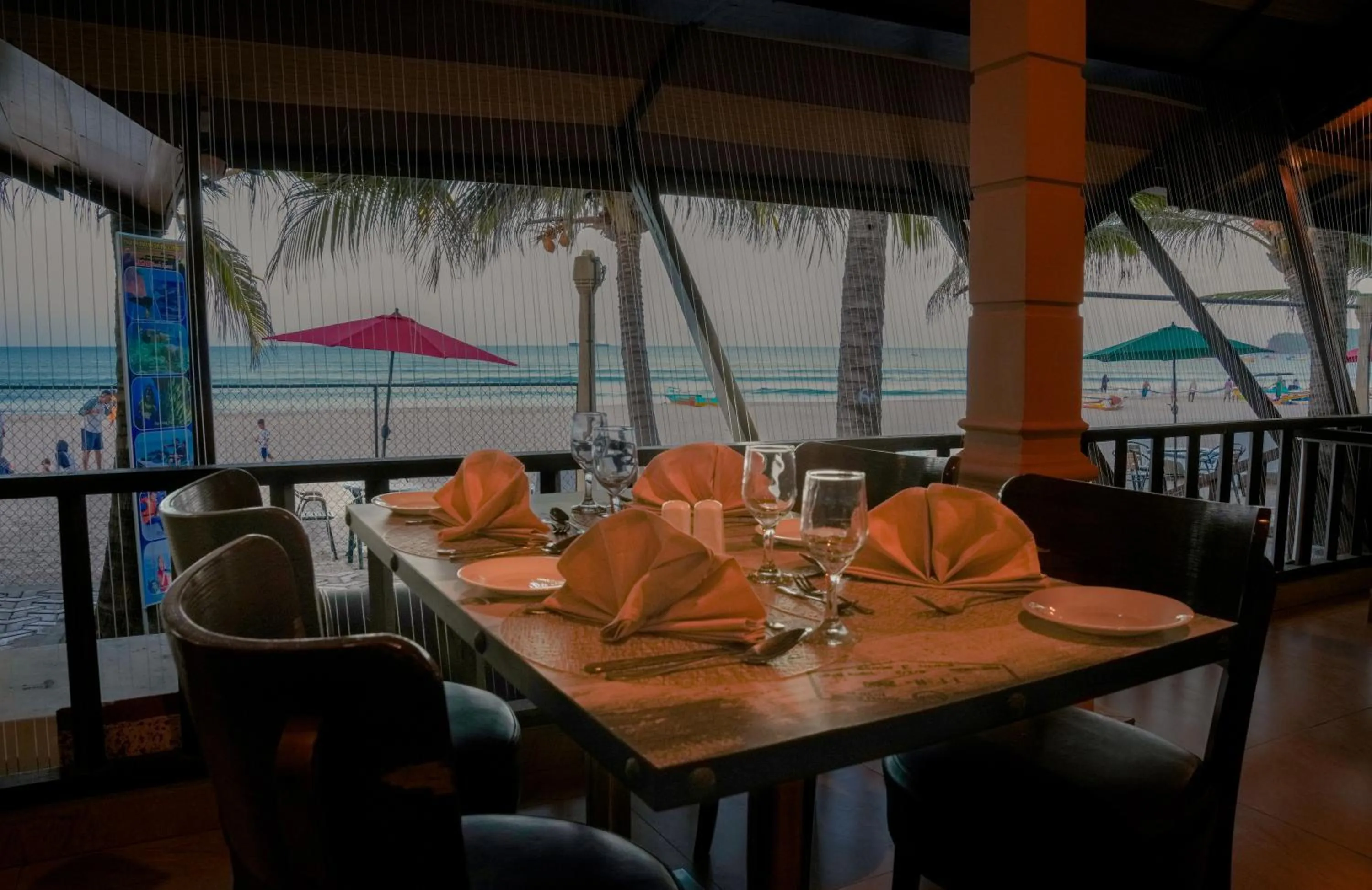 Restaurant/places to eat in JKAB Beach Resort