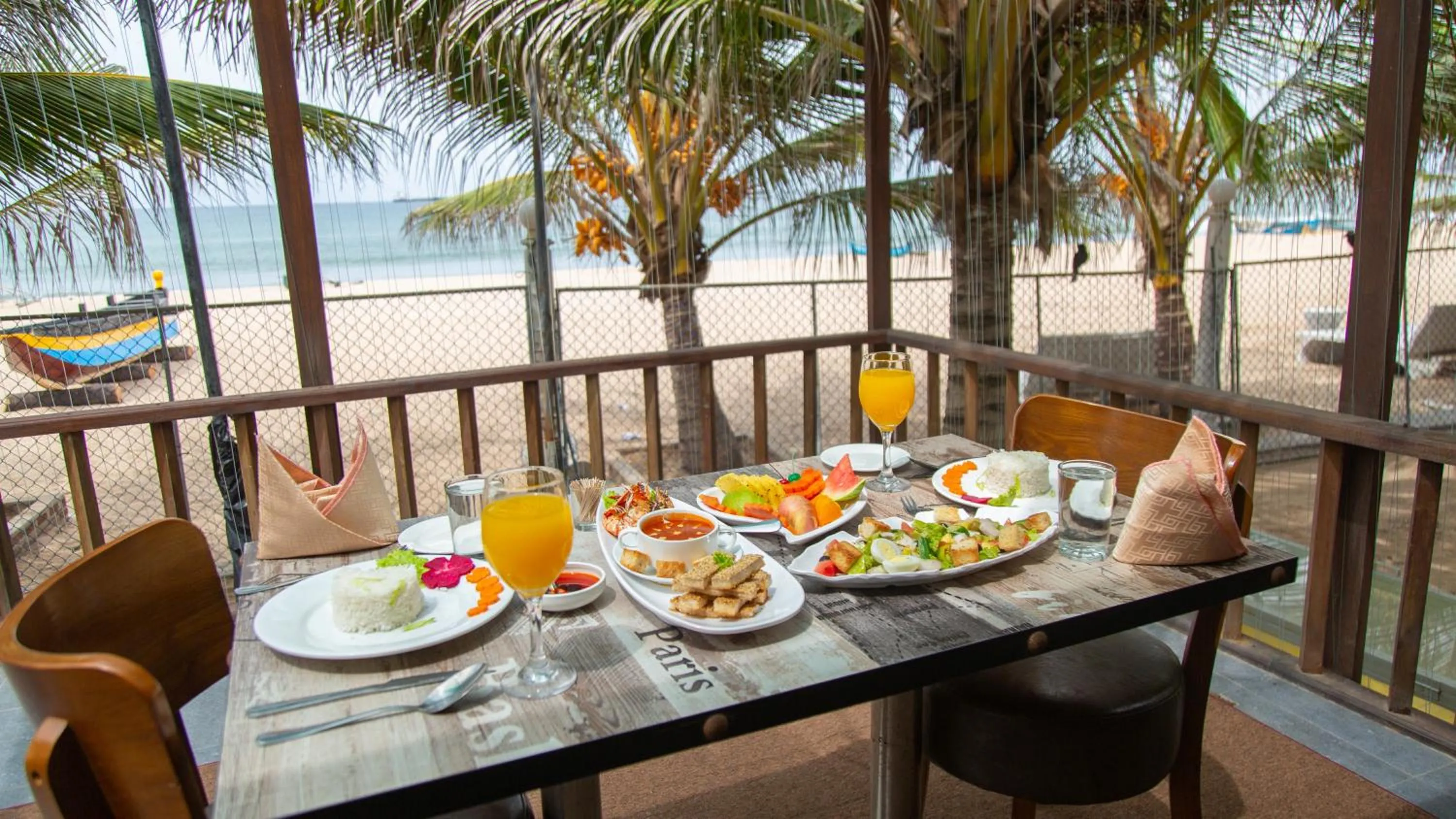 Restaurant/places to eat in JKAB Beach Resort
