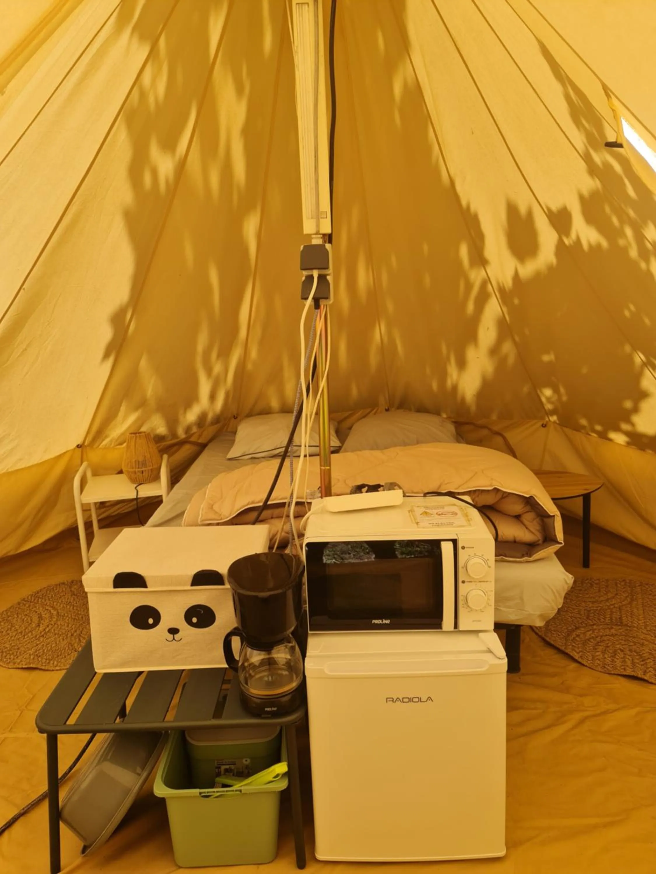 Bedroom, Bed in Le Moulin D'onclaire Camping et chambres d'hôtes
